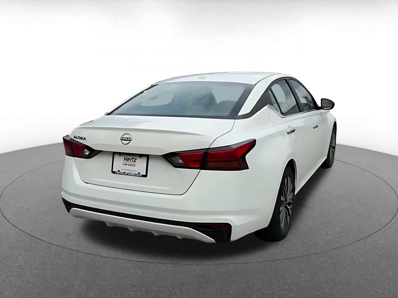 Thumbnail: 2025 Nissan Altima - 13