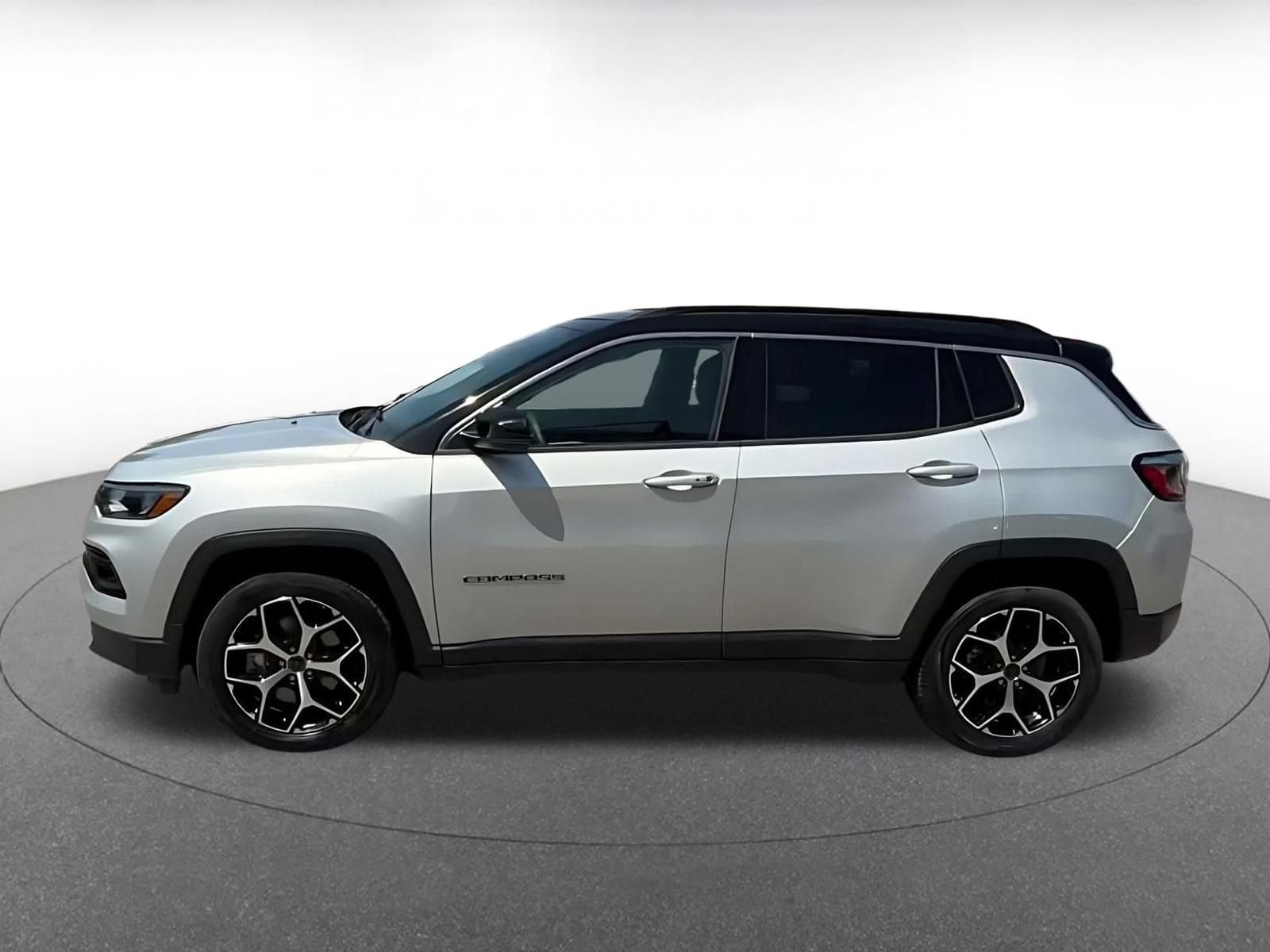 Thumbnail: 2025 Jeep Compass - 8