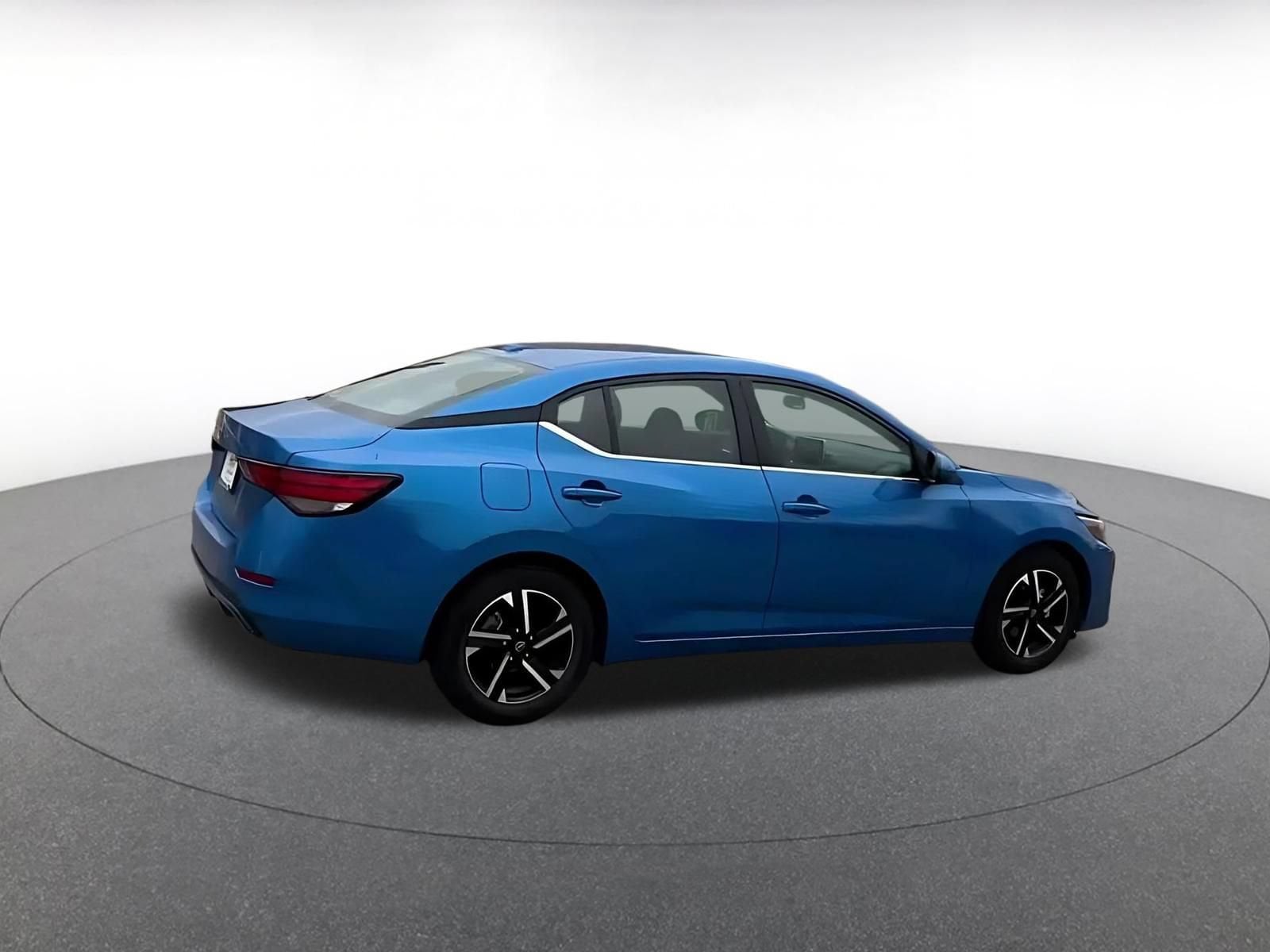 Thumbnail: 2025 Nissan Sentra - 14