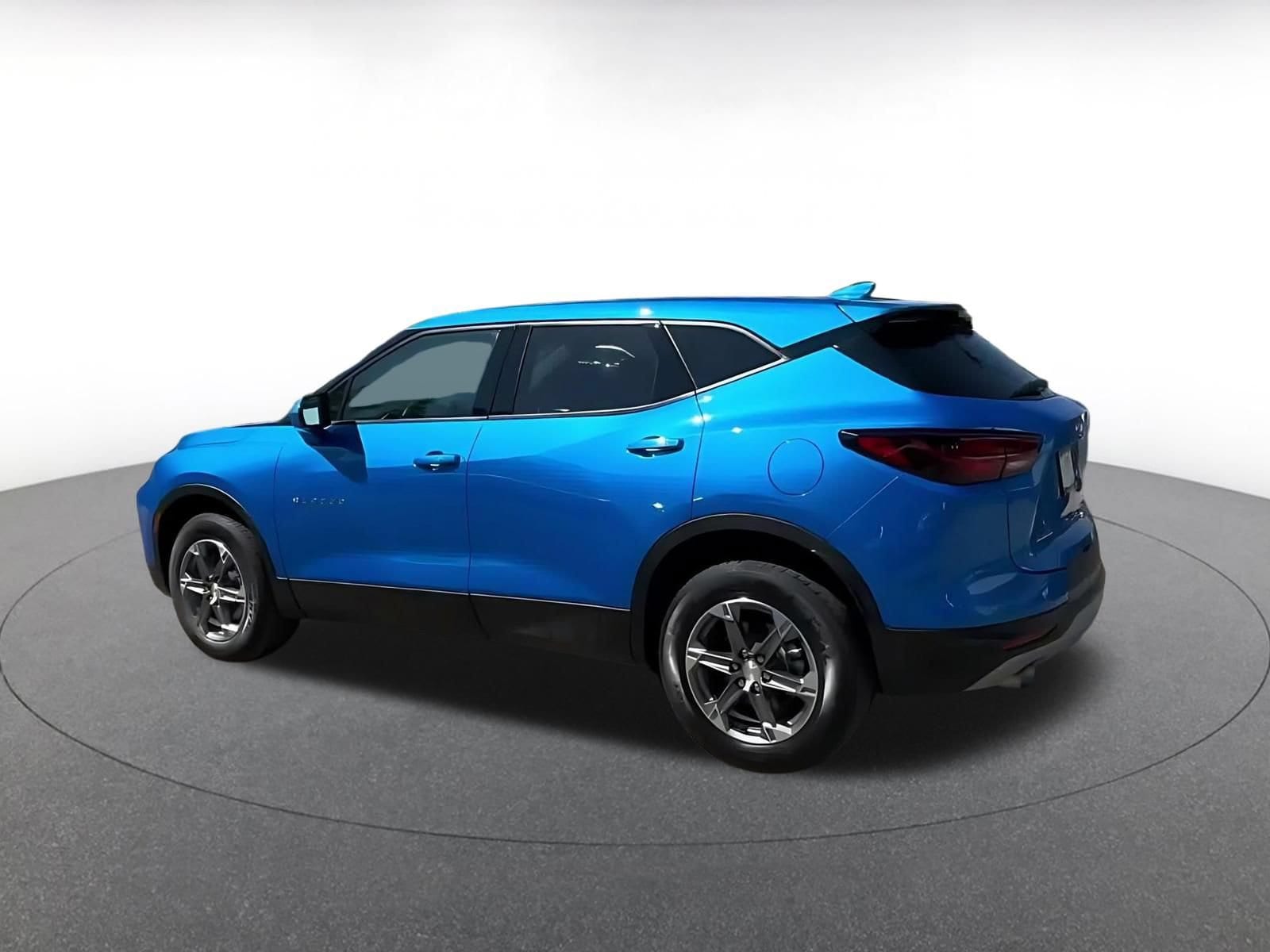 Thumbnail: 2026 Chevrolet Blazer - 9