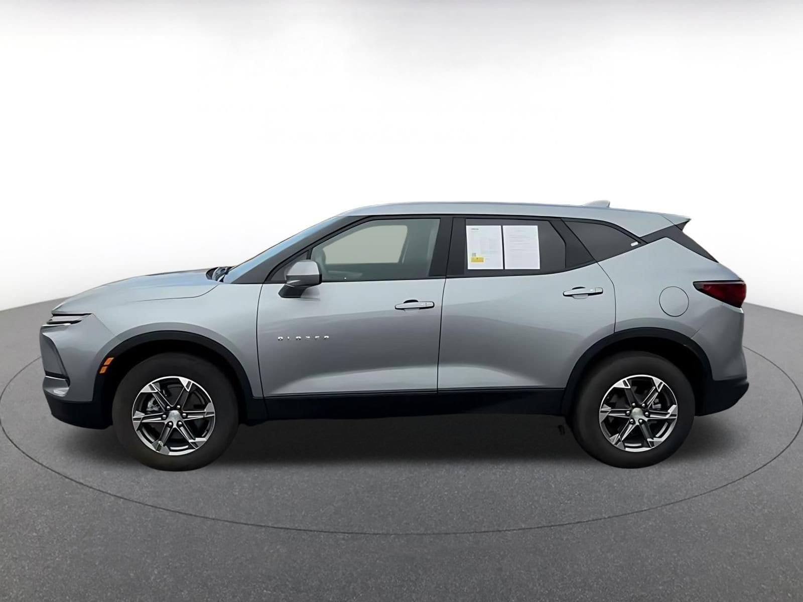 Thumbnail: 2026 Chevrolet Blazer - 8
