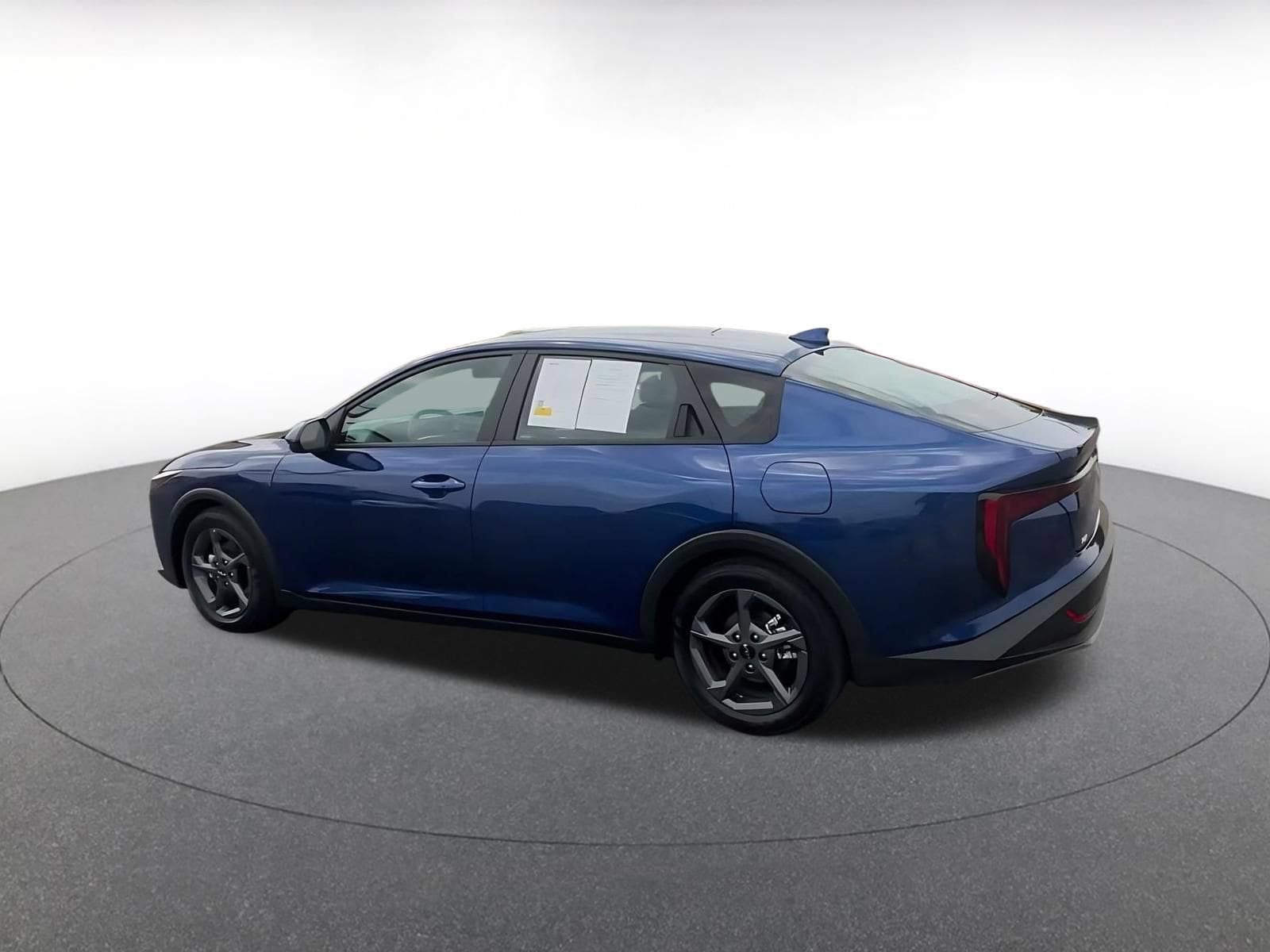 Thumbnail: 2026 Kia K4 - 9