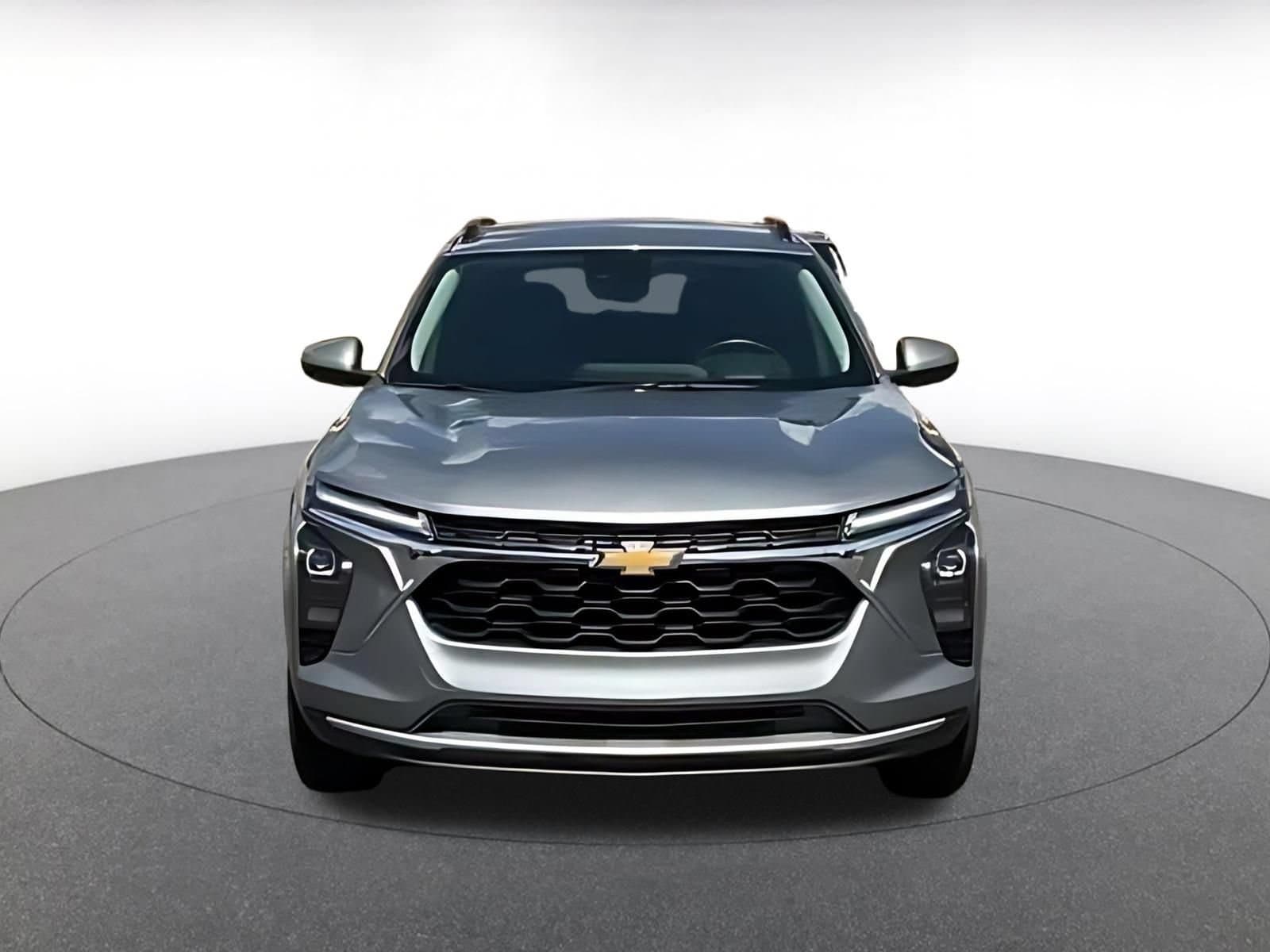 Thumbnail: 2025 Chevrolet Trax - 4