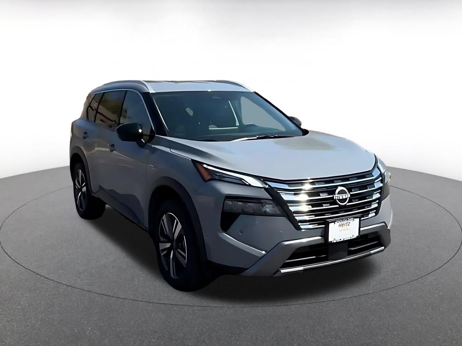 Thumbnail: 2026 Nissan Rogue - 3