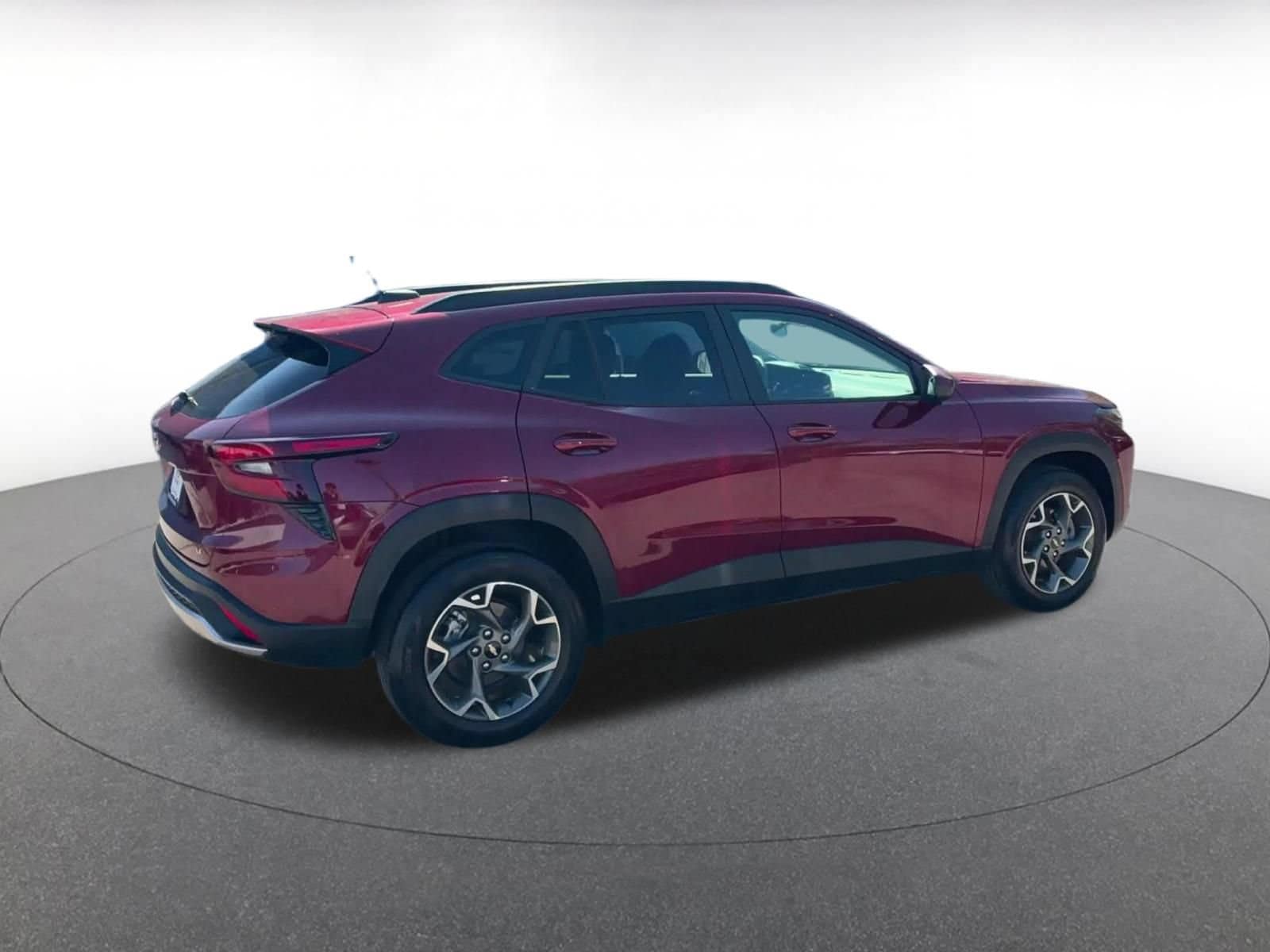 Thumbnail: 2025 Chevrolet Trax - 14