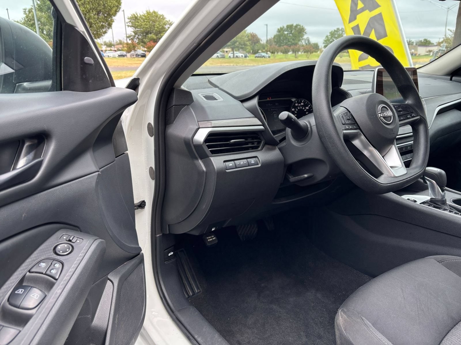 Thumbnail: 2026 Nissan Altima - 32