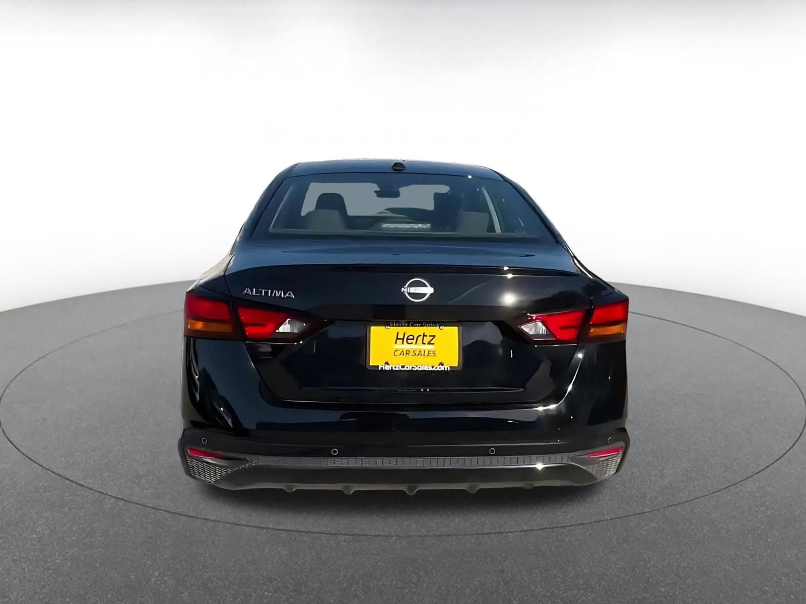 Thumbnail: 2025 Nissan Altima - 12