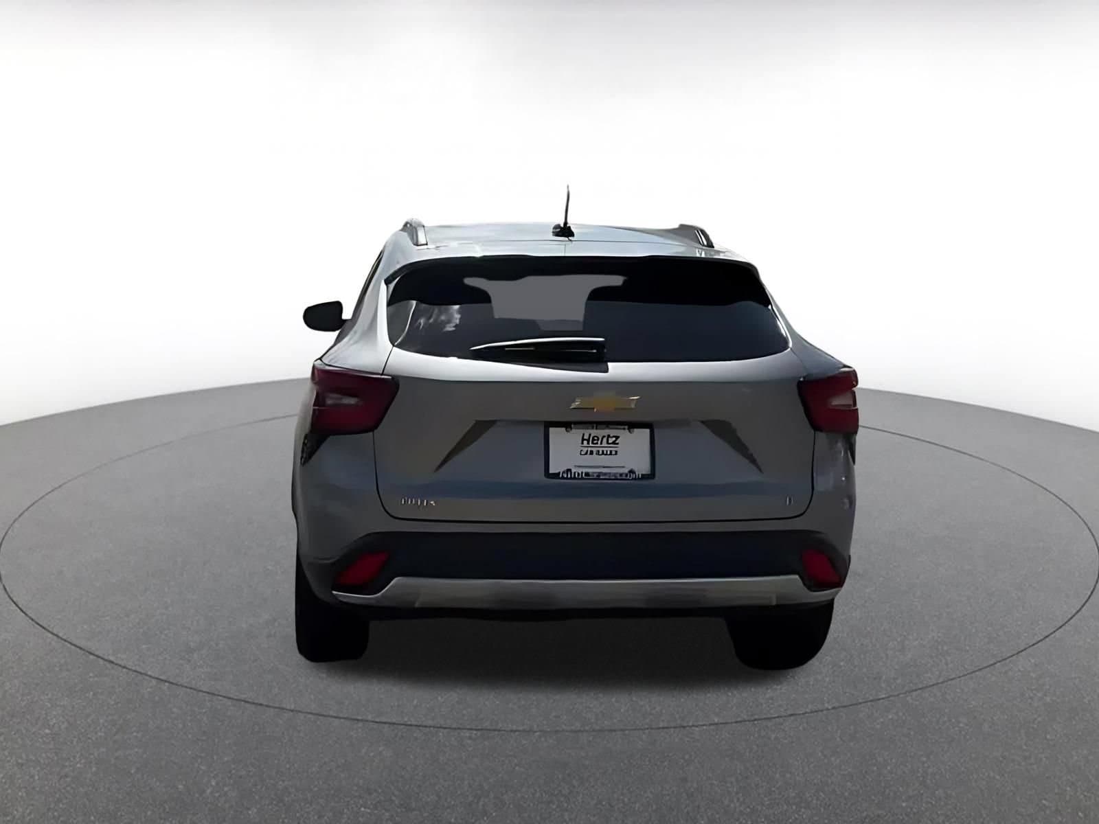 Thumbnail: 2025 Chevrolet Trax - 12
