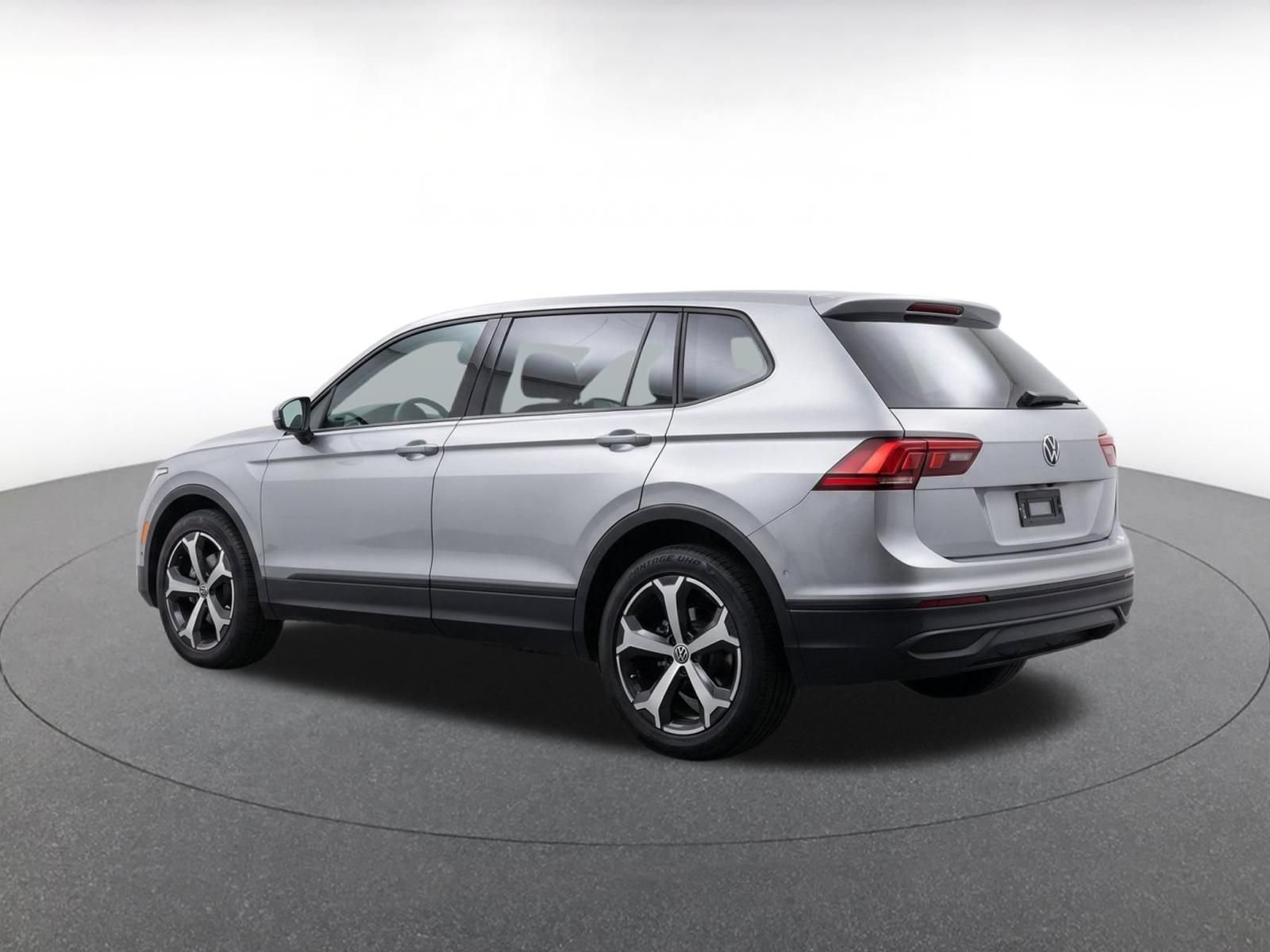 Thumbnail: 2026 Volkswagen Tiguan - 6