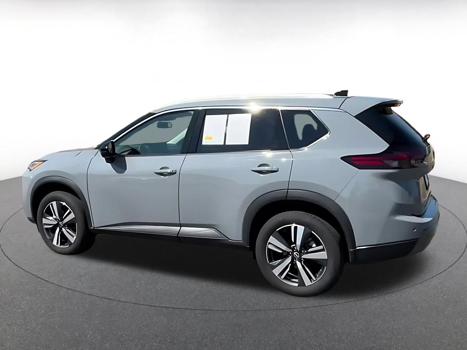 Thumbnail: 2026 Nissan Rogue - 9
