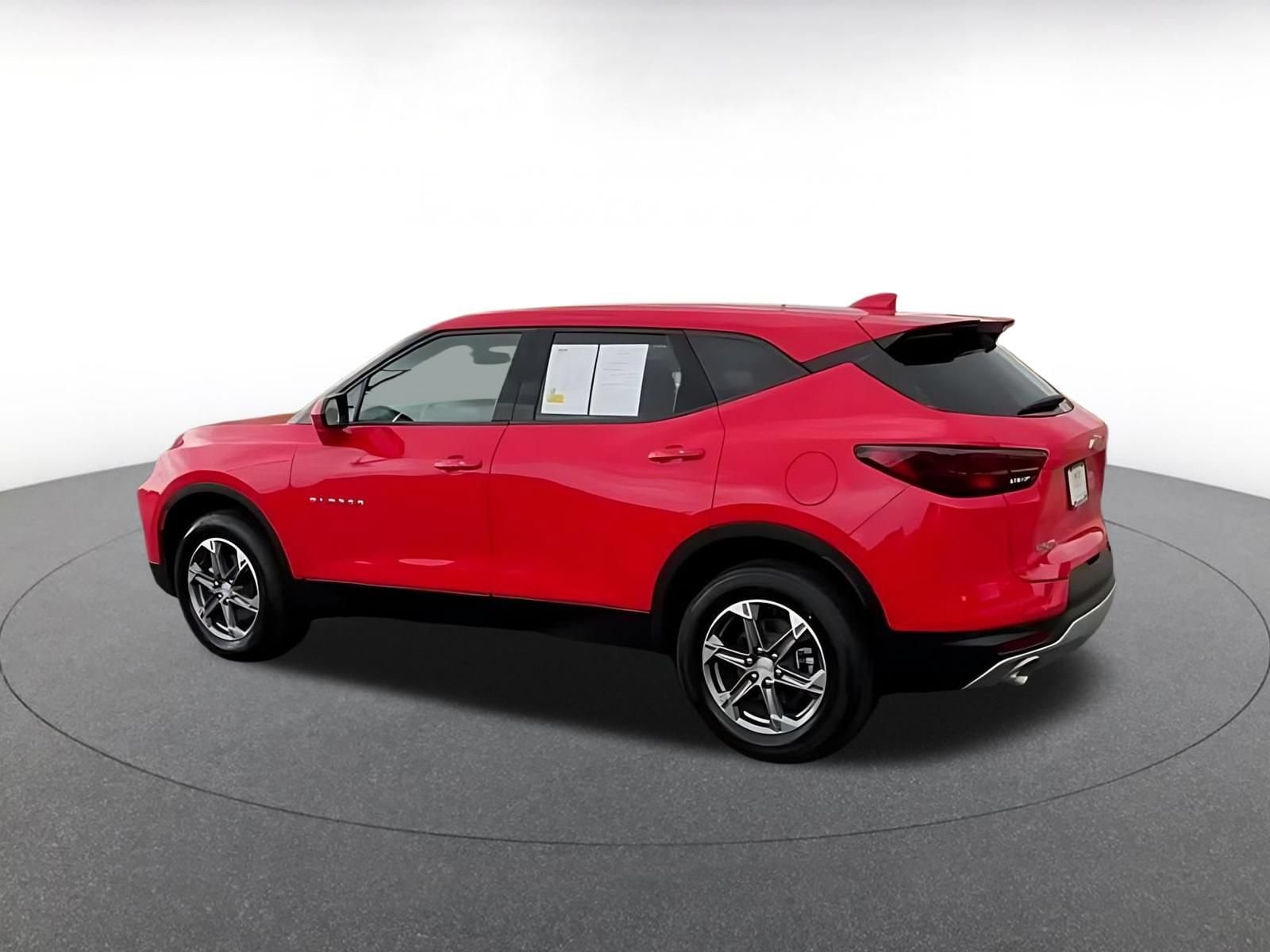 Thumbnail: 2025 Chevrolet Blazer - 8