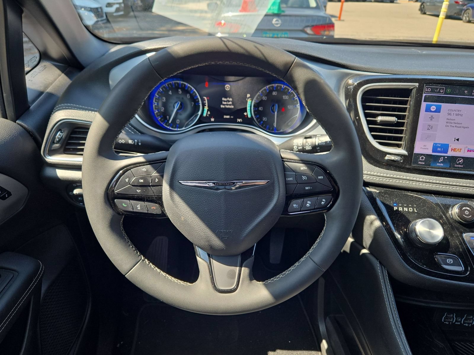 Thumbnail: 2025 Chrysler Pacifica - 21