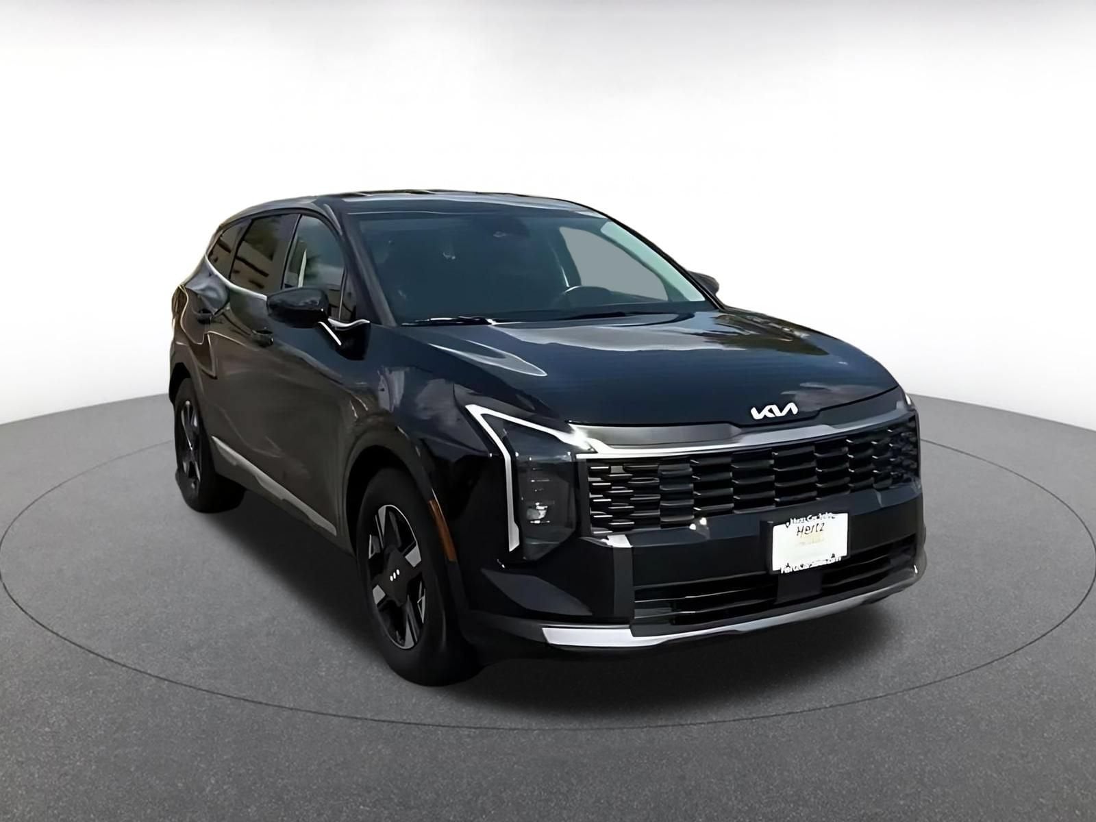 Thumbnail: 2026 Kia Sportage - 3