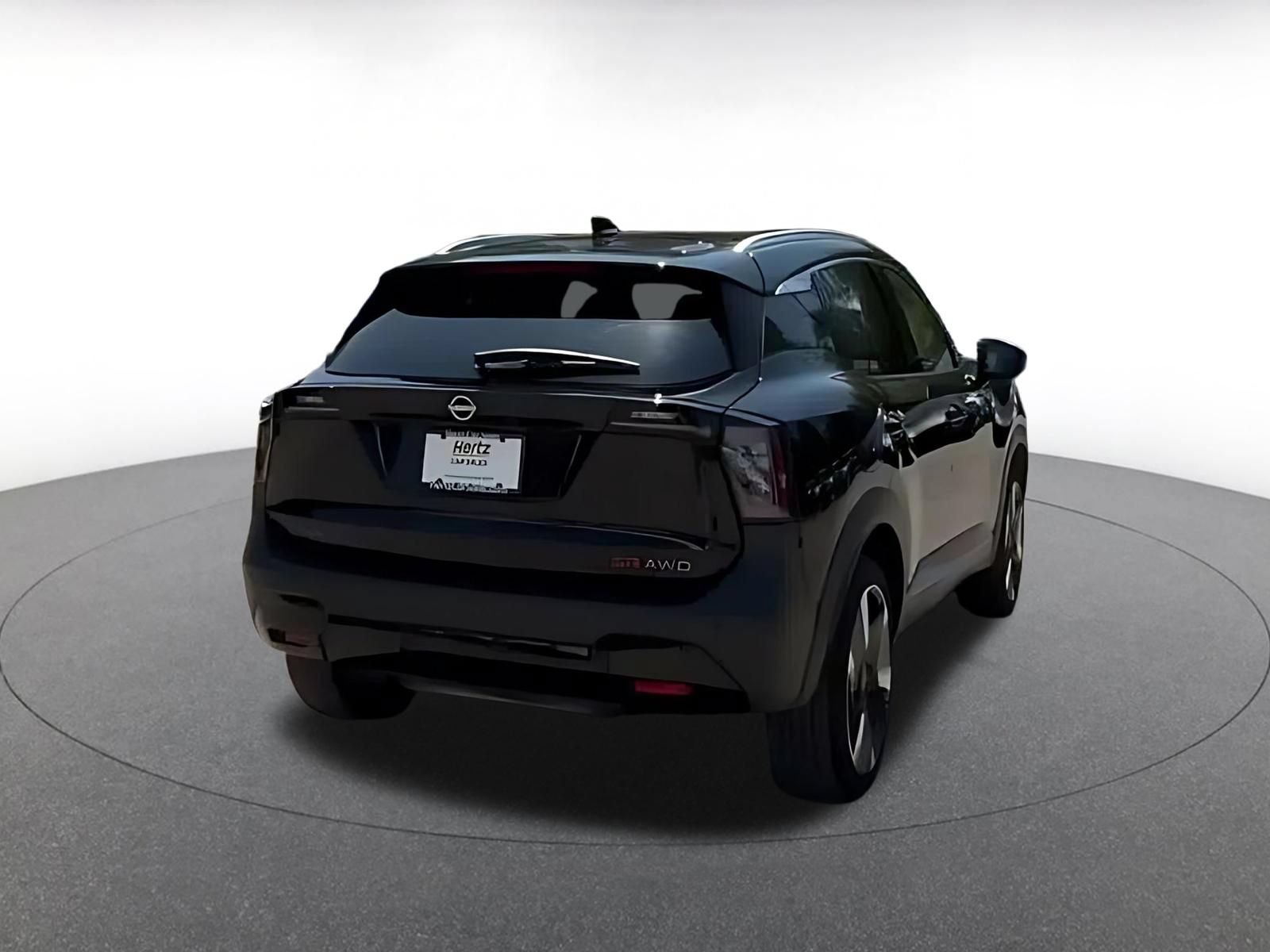 Thumbnail: 2026 Nissan Kicks - 12