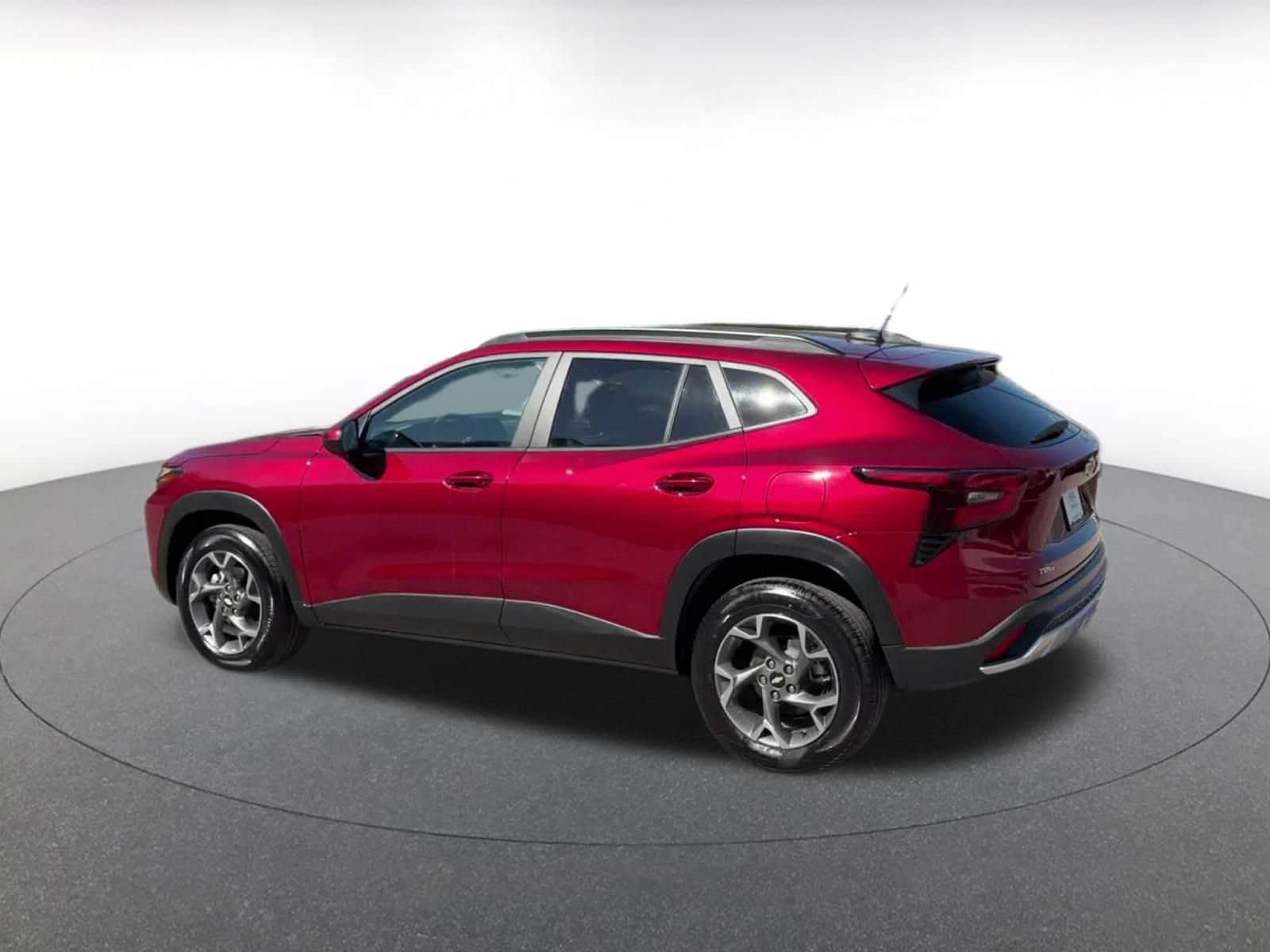 Thumbnail: 2025 Chevrolet Trax - 9