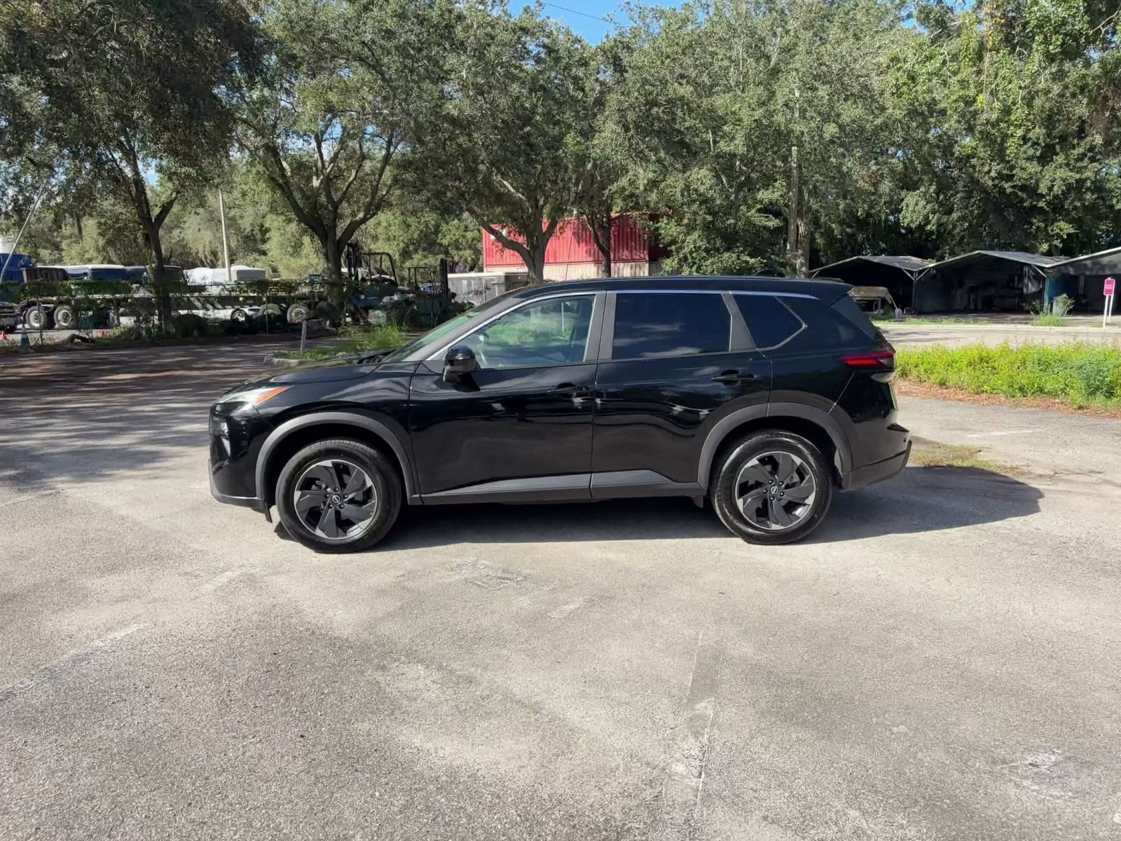 Thumbnail: 2025 Nissan Rogue - 8