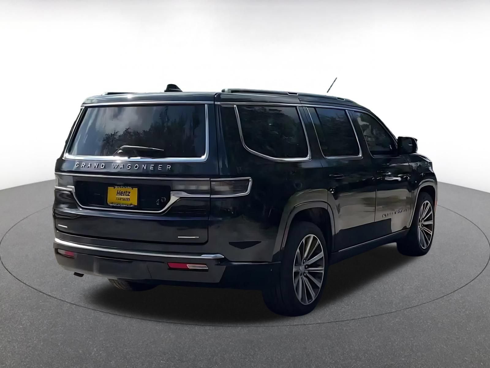 Thumbnail: 2023 Jeep Grand Wagoneer - 13