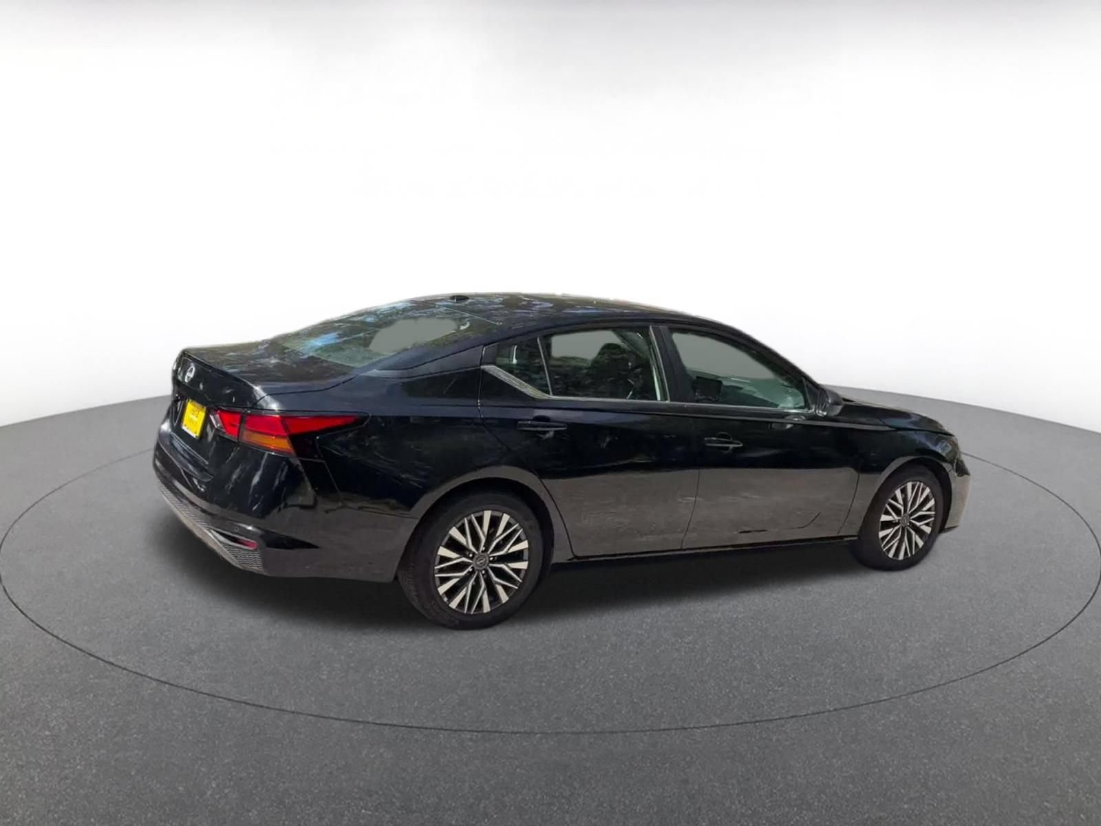Thumbnail: 2026 Nissan Altima - 13