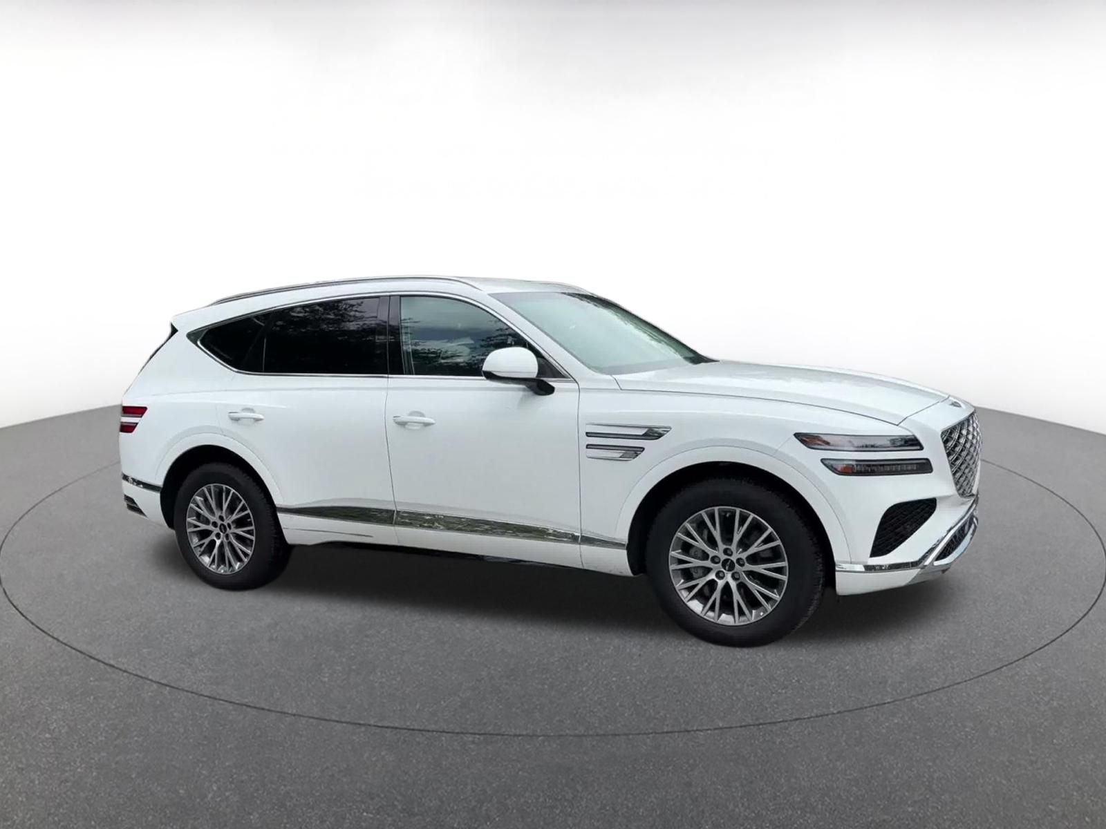 Thumbnail: 2026 Genesis GV80 - 2