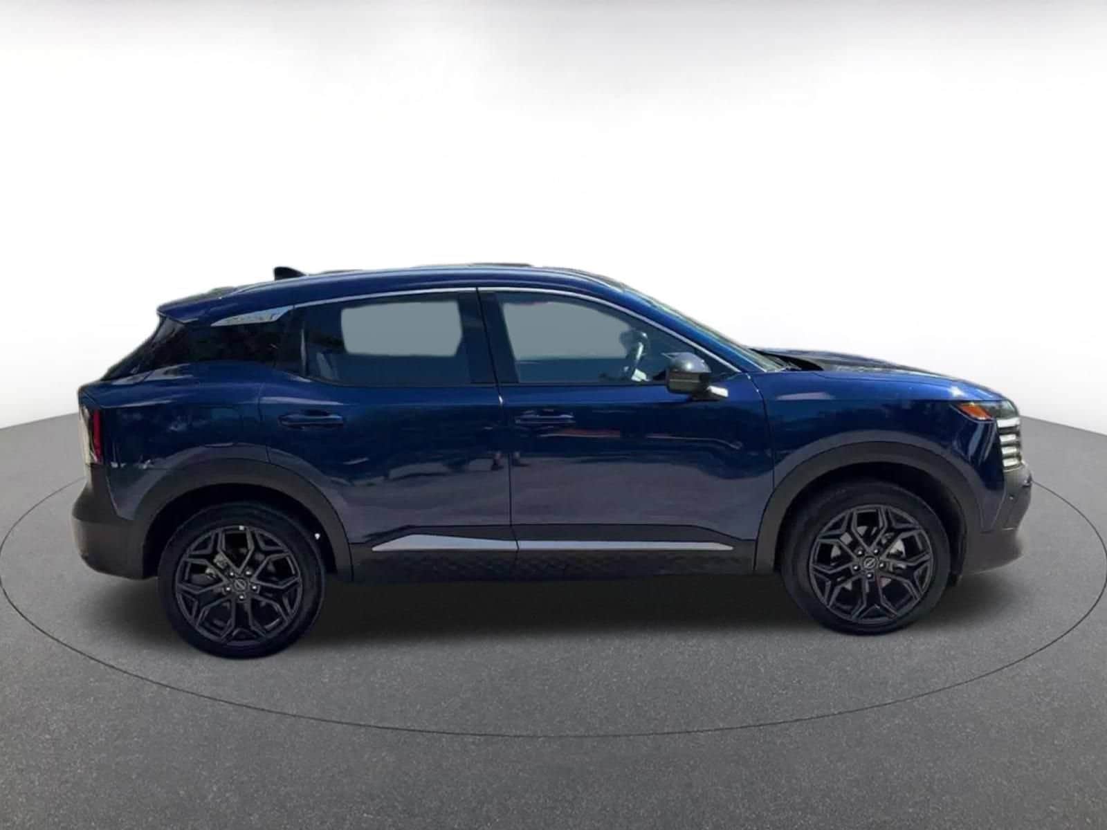 Thumbnail: 2026 Nissan Kicks - 15