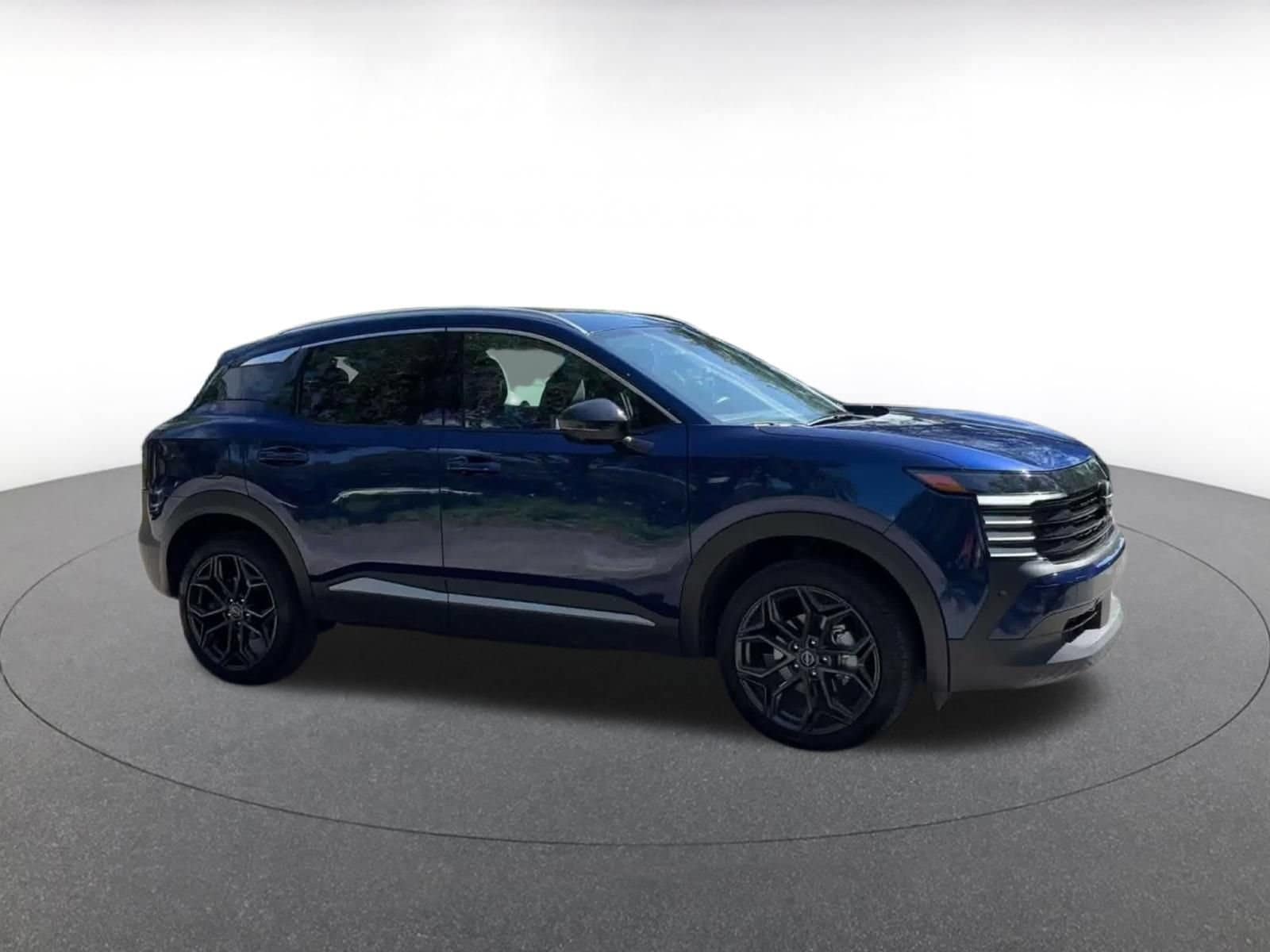 Thumbnail: 2026 Nissan Kicks - 2