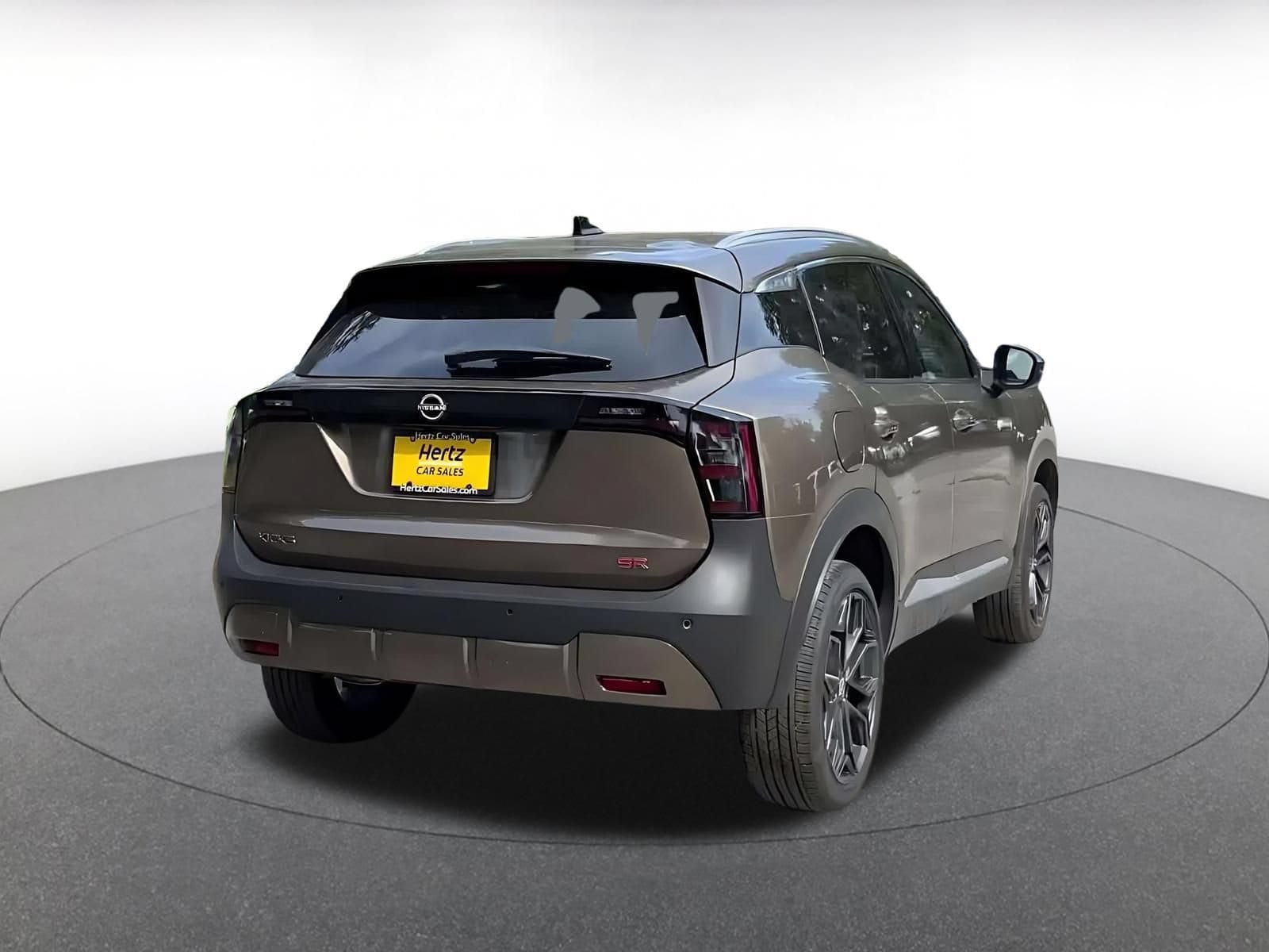 Thumbnail: 2026 Nissan Kicks - 13