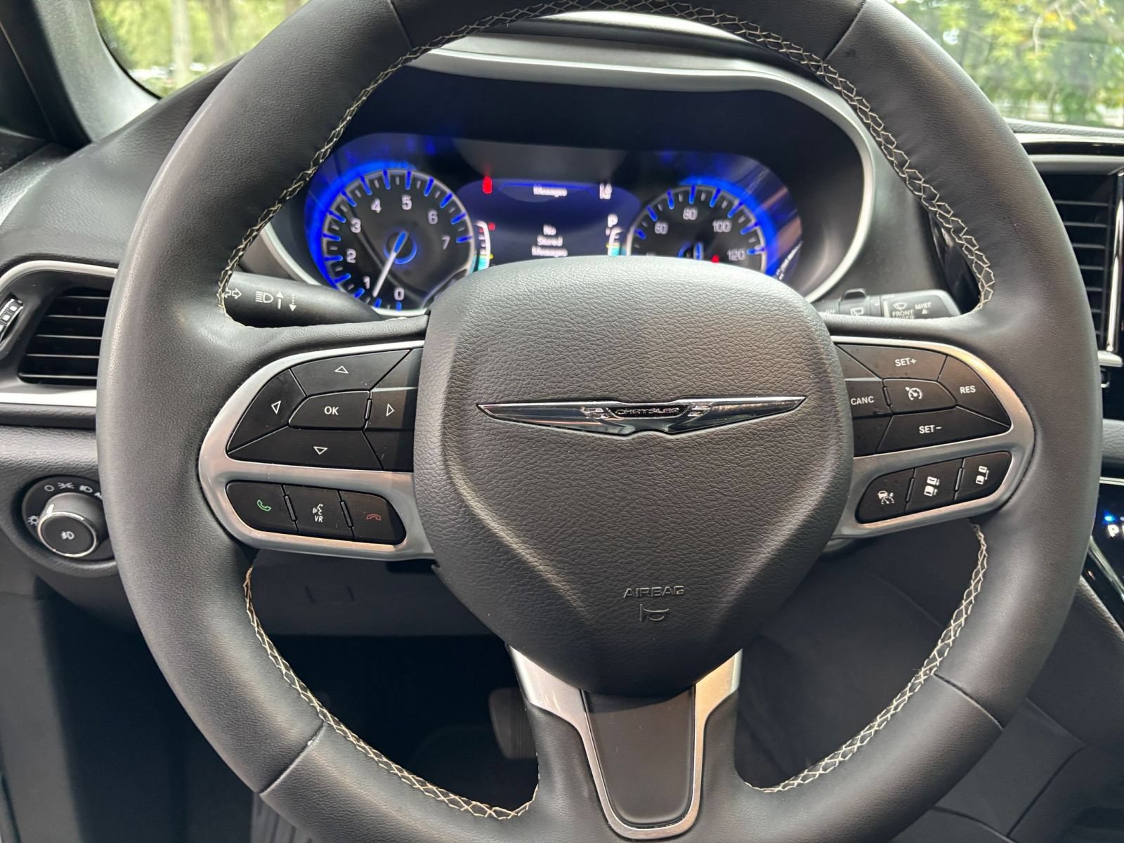 Thumbnail: 2025 Chrysler Pacifica - 29