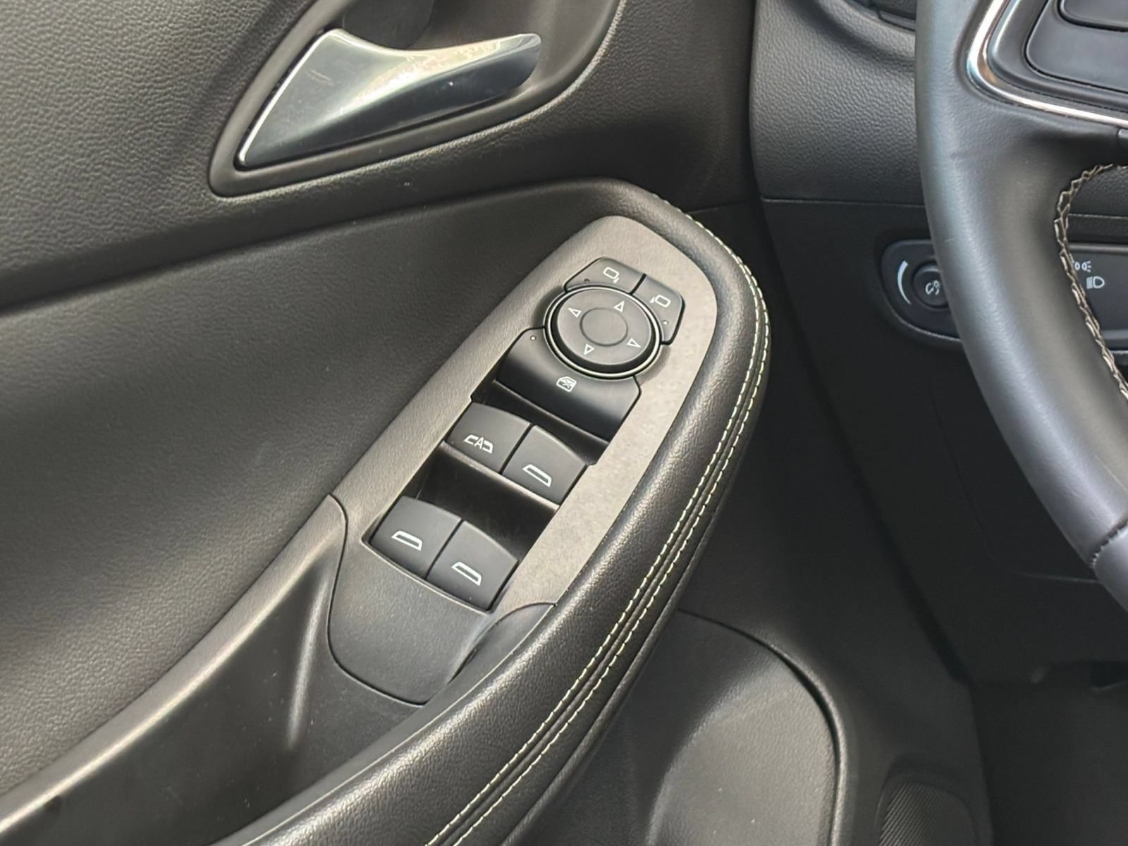 Thumbnail: 2026 Buick Encore GX - 18