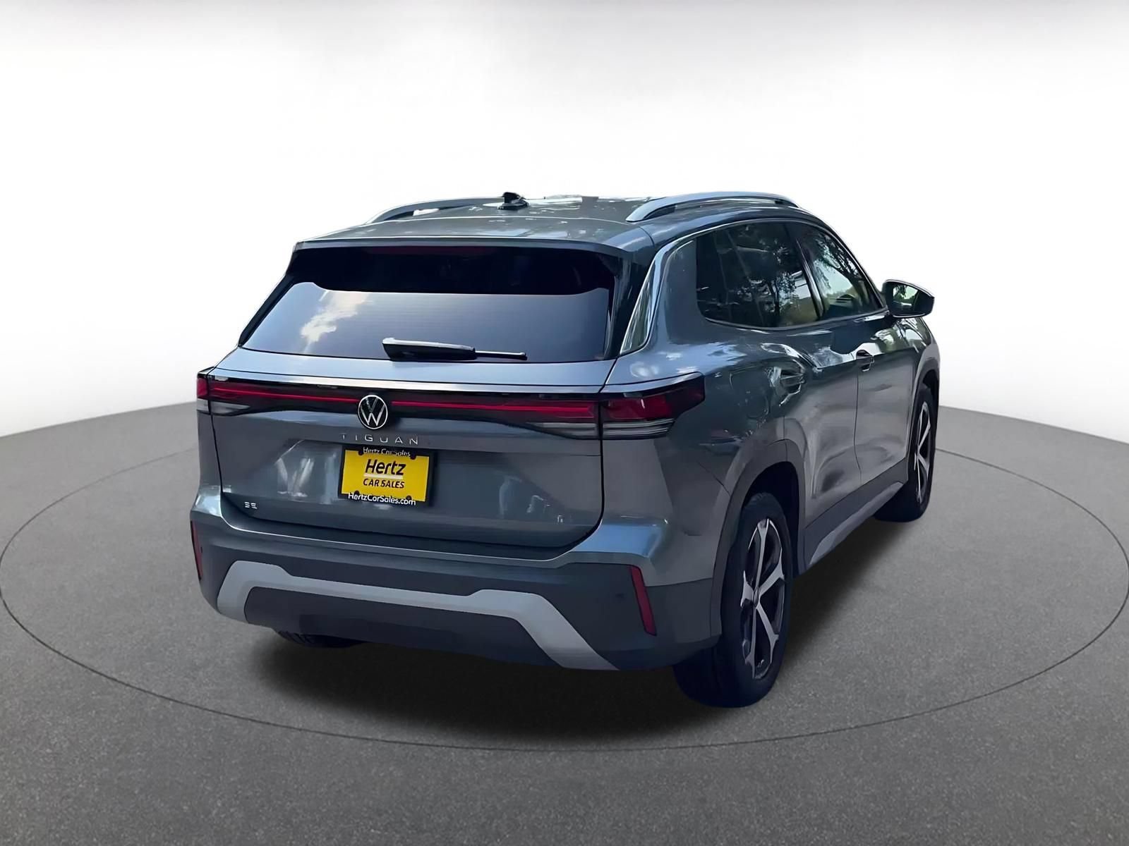 Thumbnail: 2026 Volkswagen Tiguan - 13