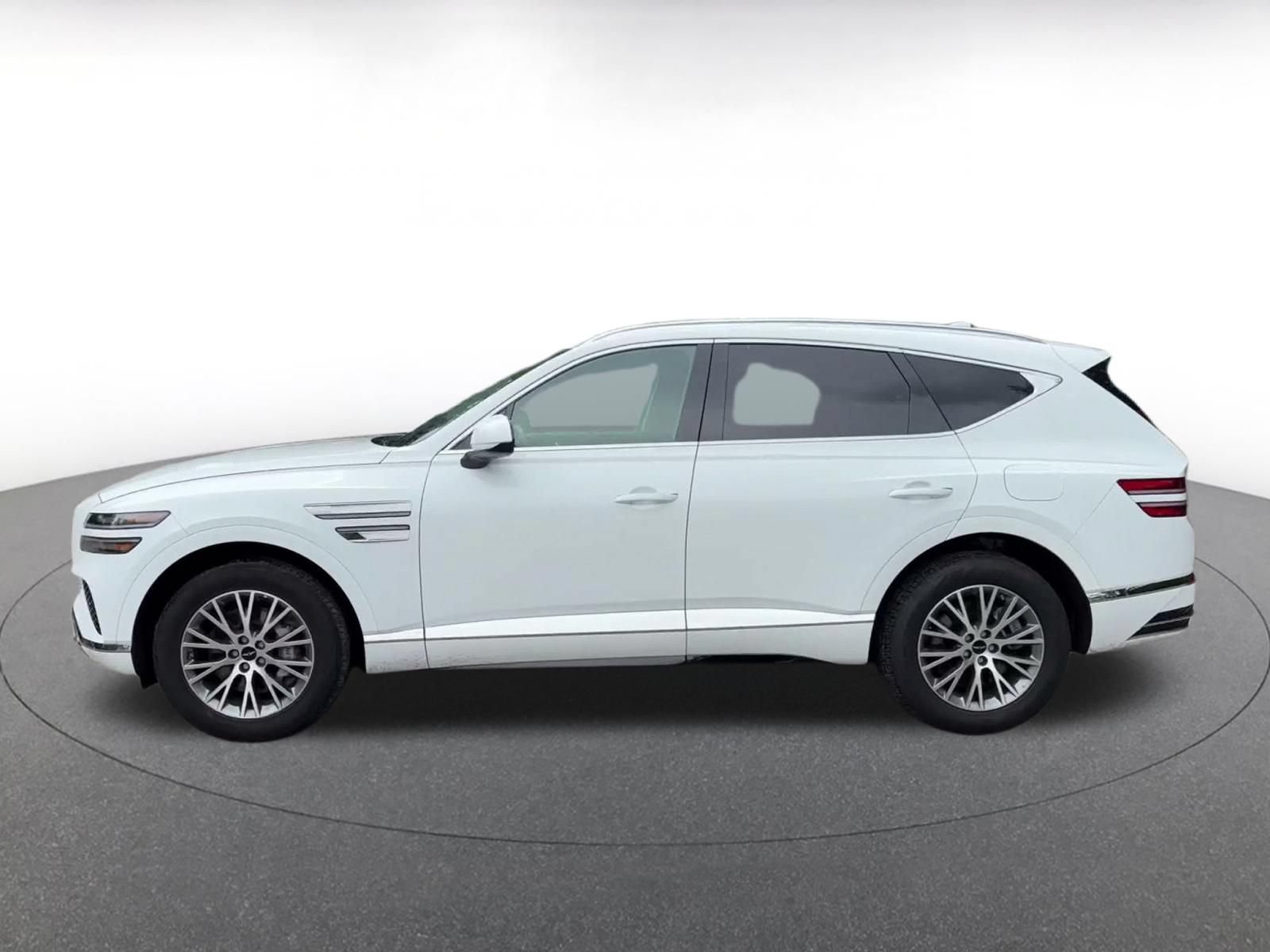 Thumbnail: 2026 Genesis GV80 - 8