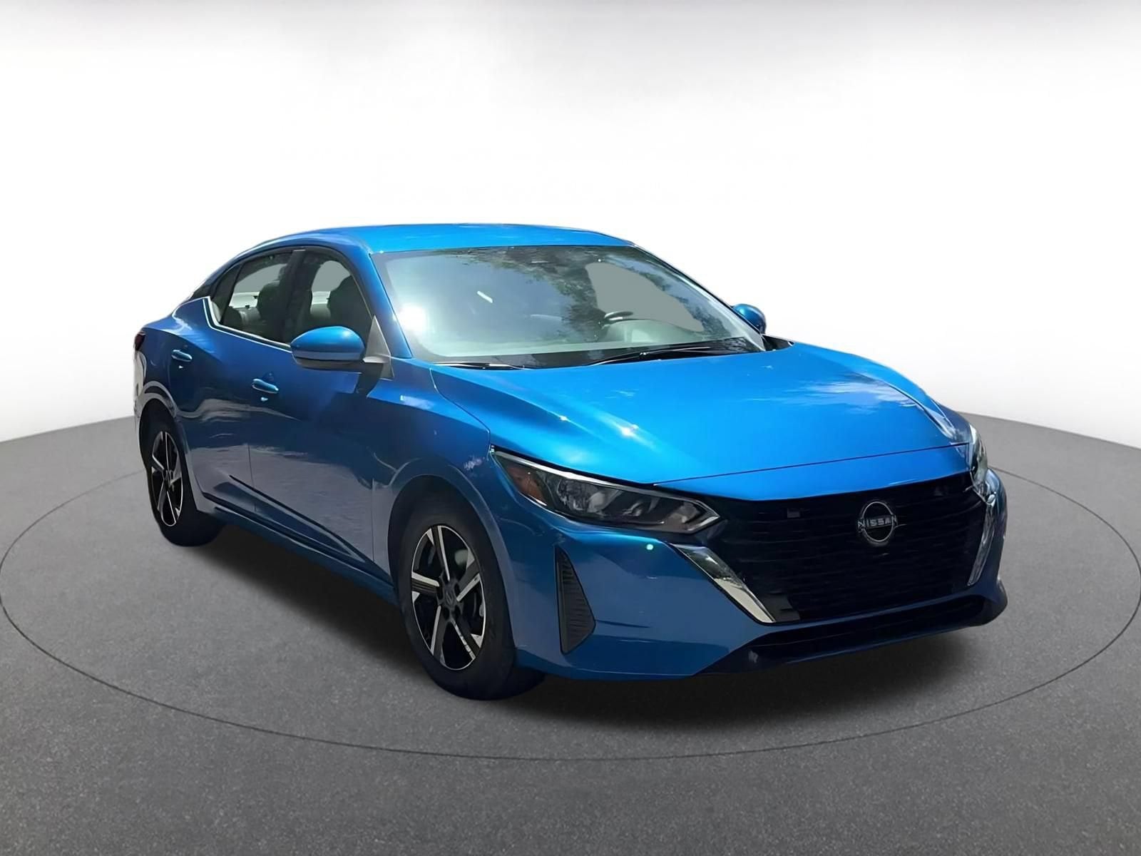 Thumbnail: 2025 Nissan Sentra - 3