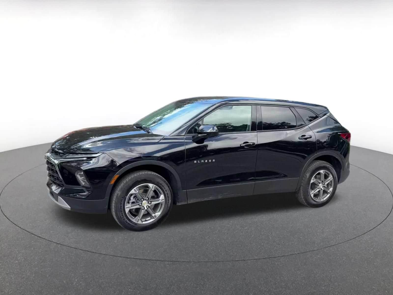 Thumbnail: 2026 Chevrolet Blazer - 7
