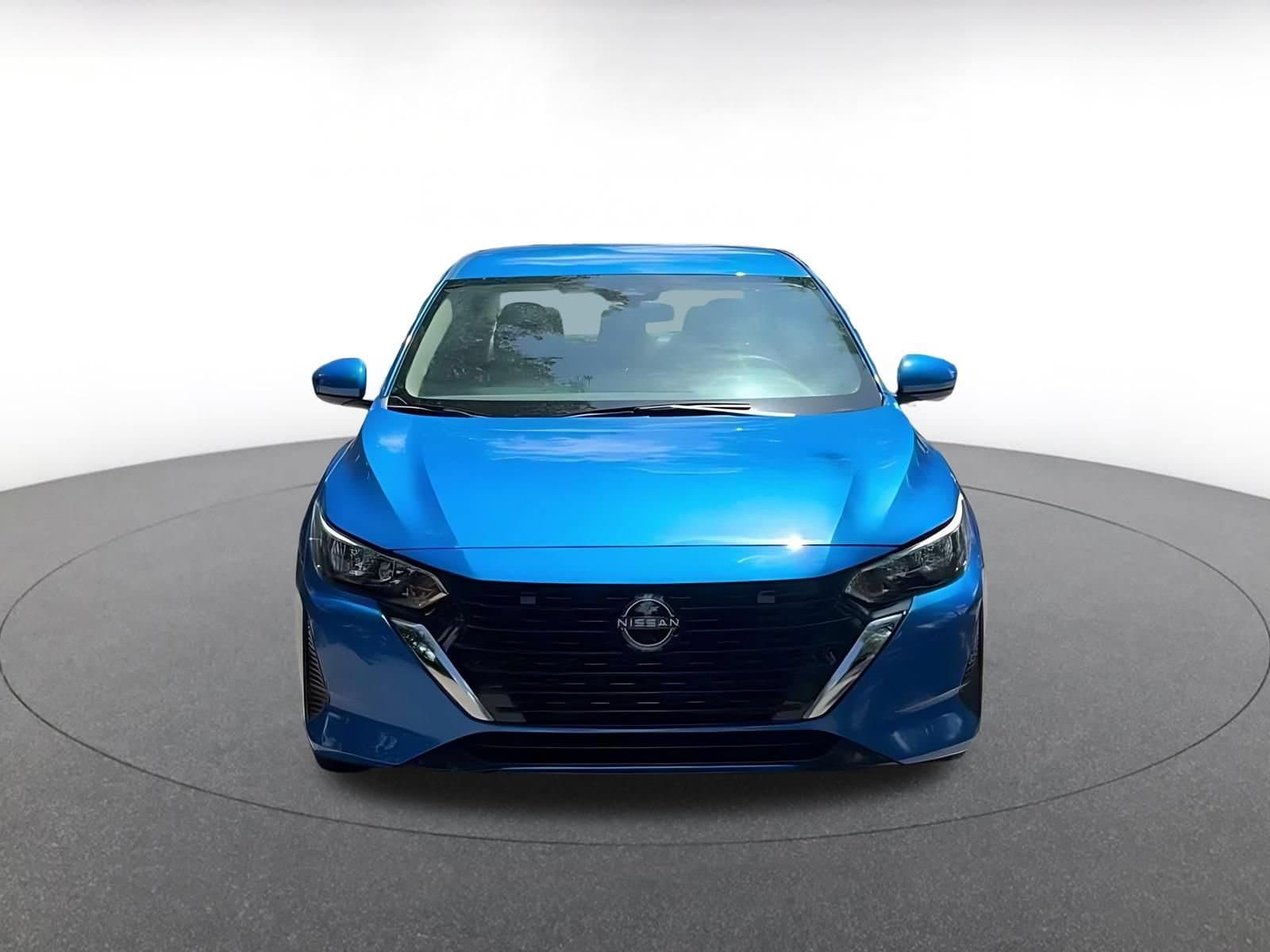 Thumbnail: 2025 Nissan Sentra - 4