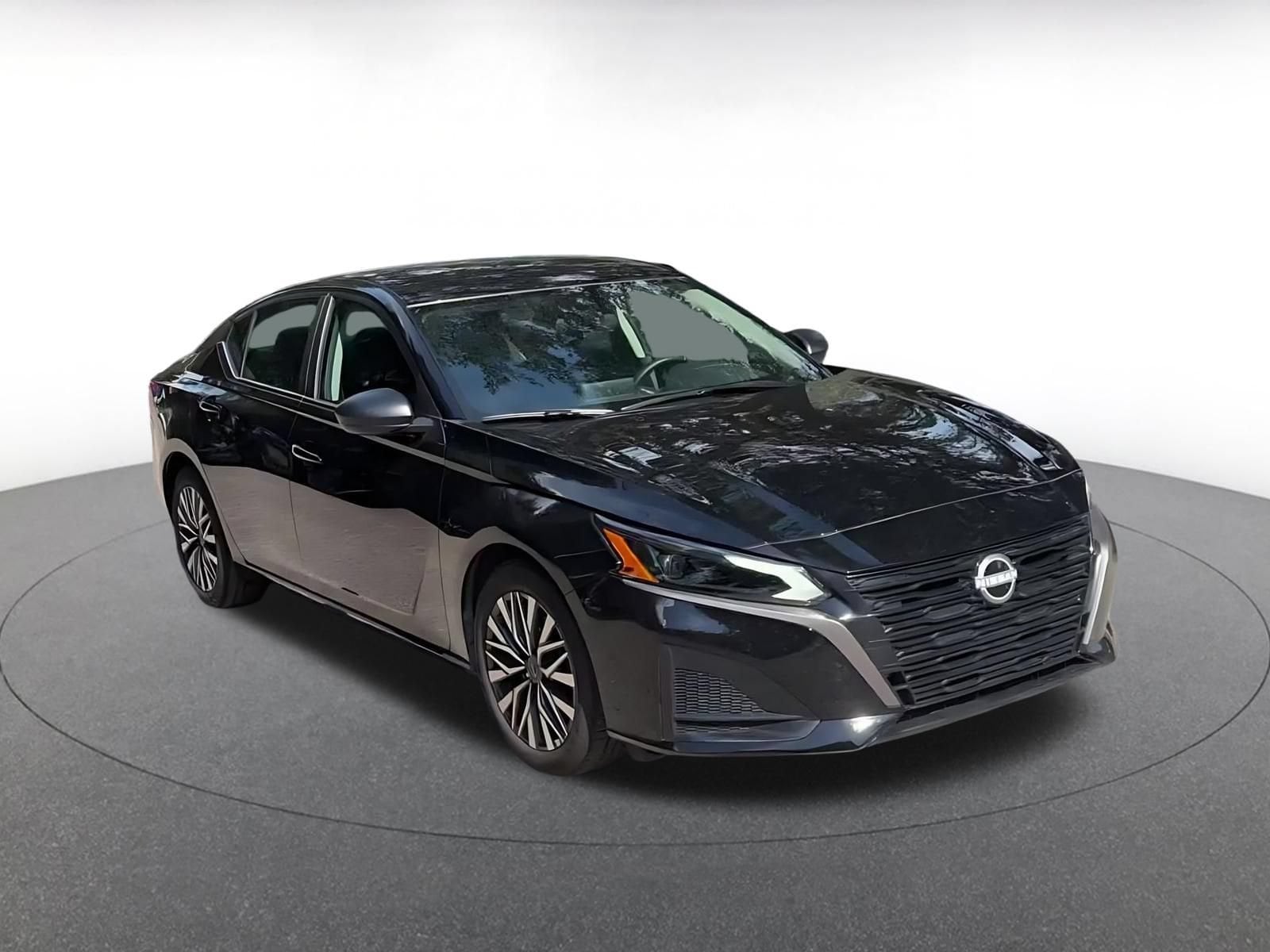 Thumbnail: 2026 Nissan Altima - 13