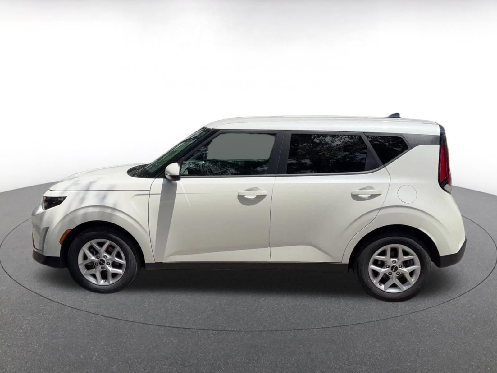 Thumbnail: 2025 Kia Soul - 8