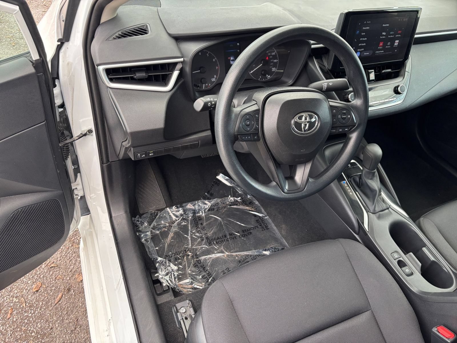 Thumbnail: 2025 Toyota Corolla - 31