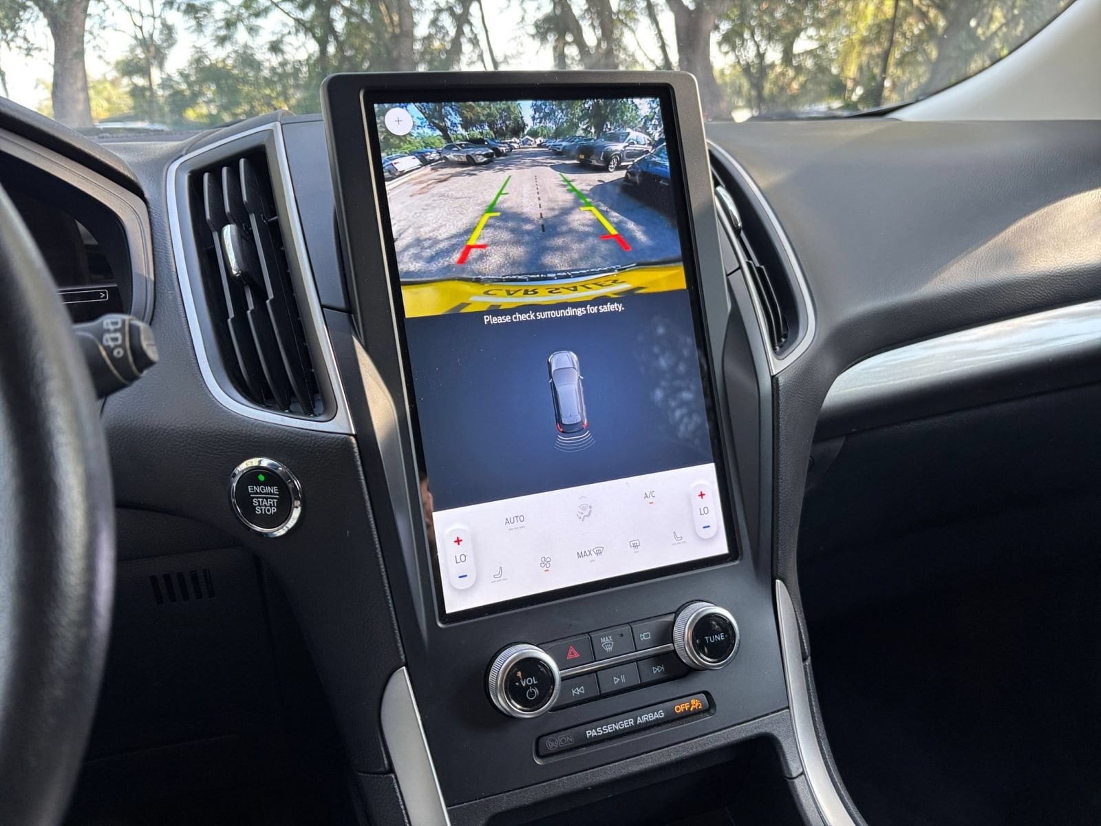 Thumbnail: 2024 Ford Edge - 16