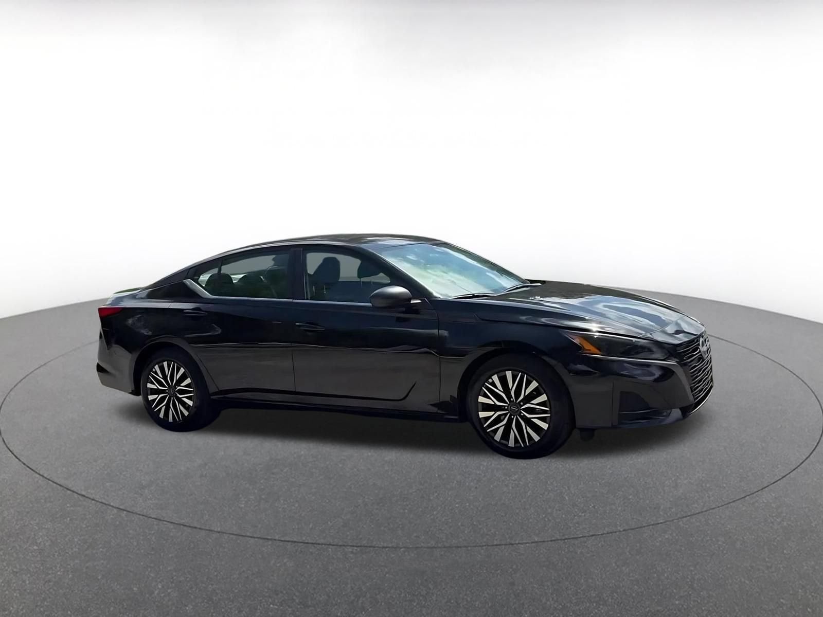 Thumbnail: 2026 Nissan Altima - 2