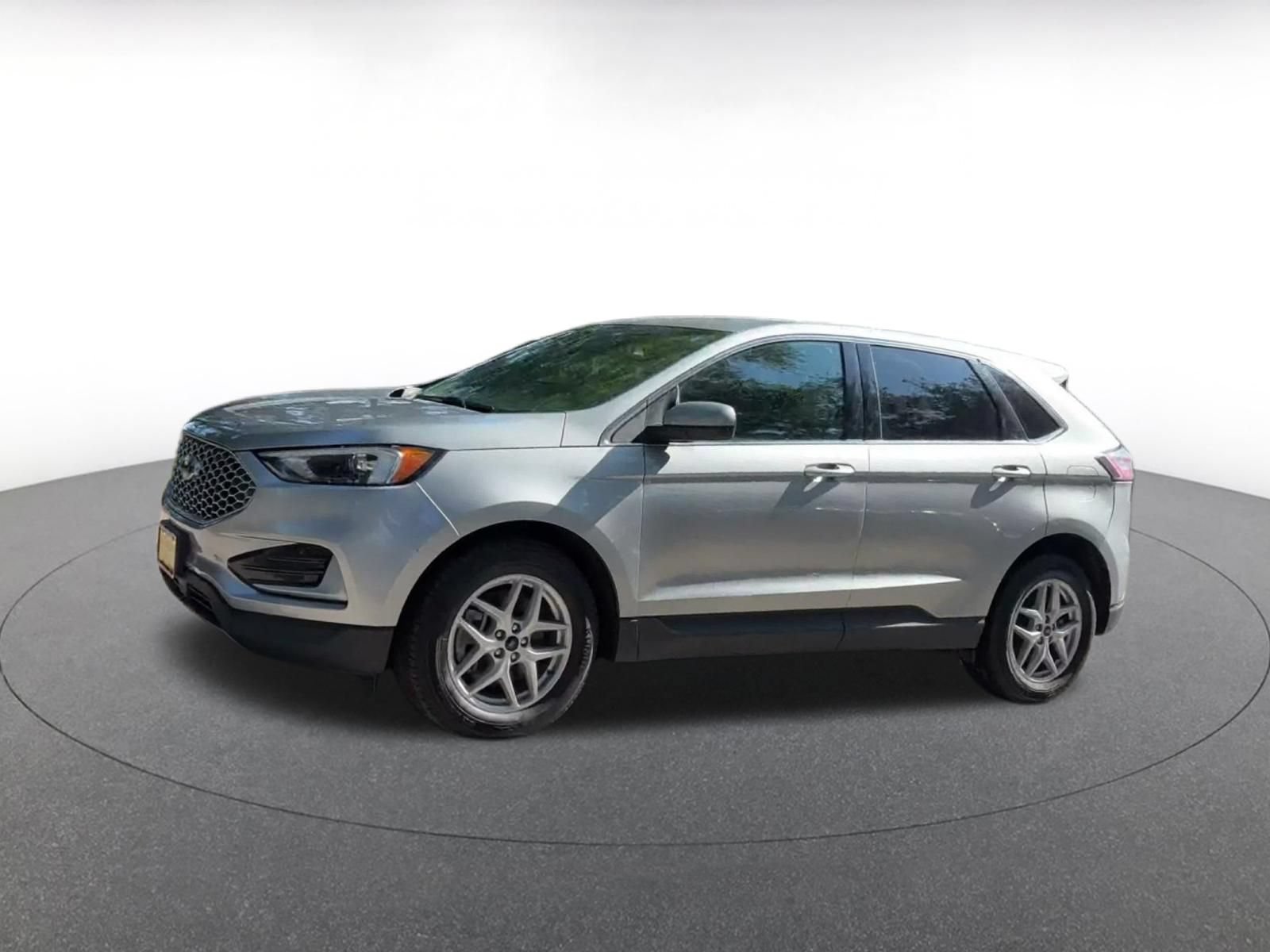Thumbnail: 2024 Ford Edge - 7