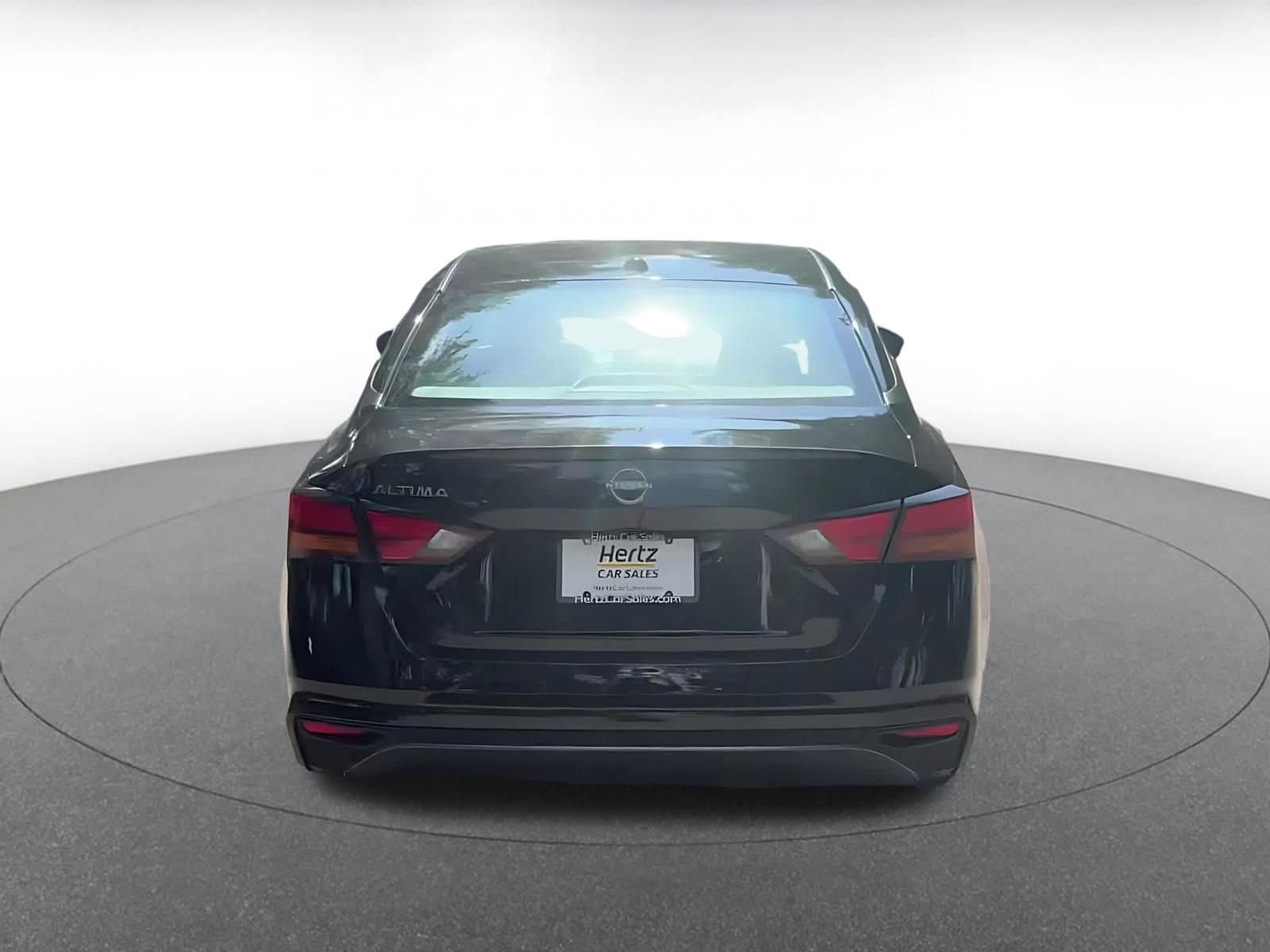 Thumbnail: 2026 Nissan Altima - 10