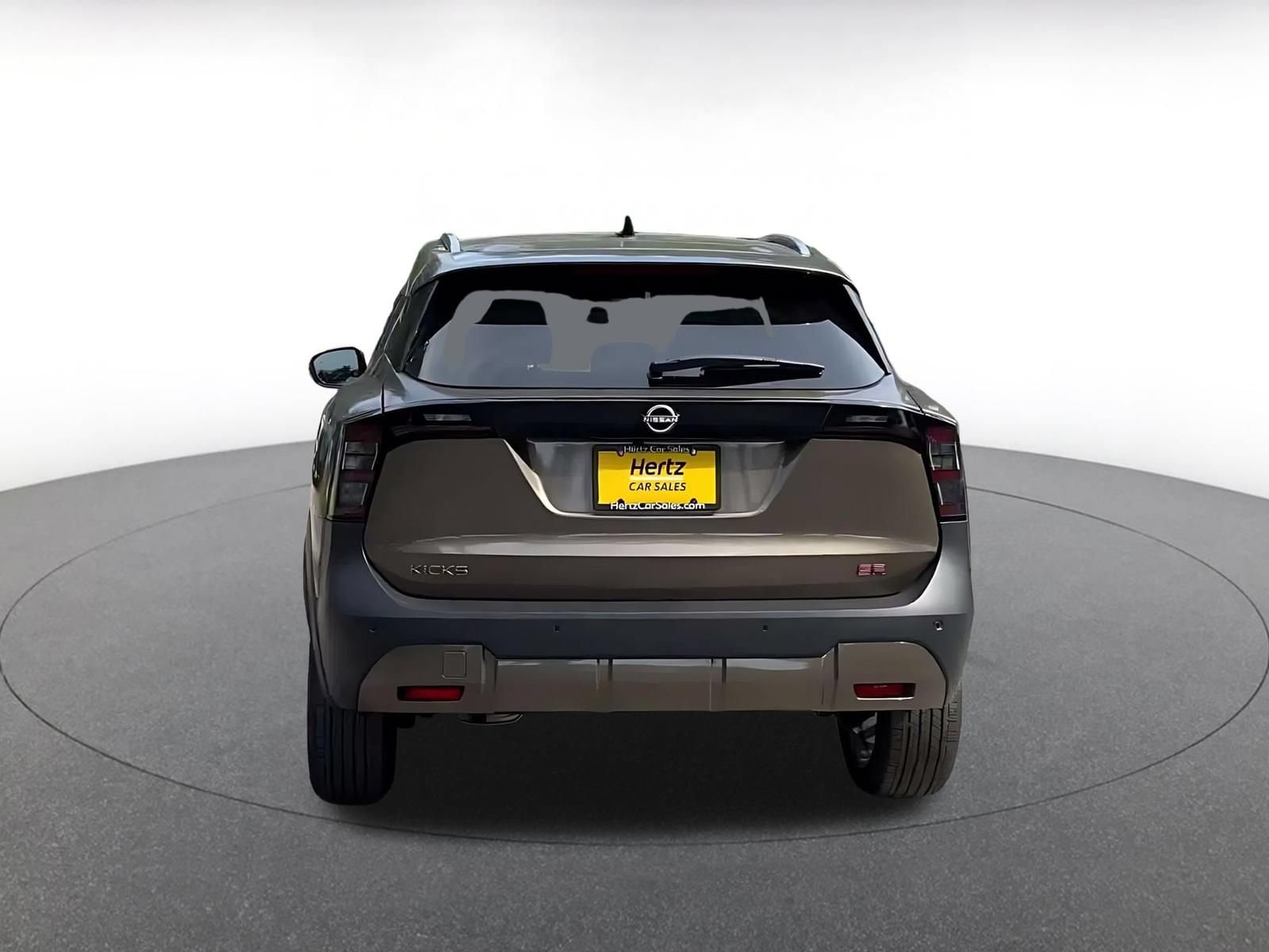 Thumbnail: 2026 Nissan Kicks - 12