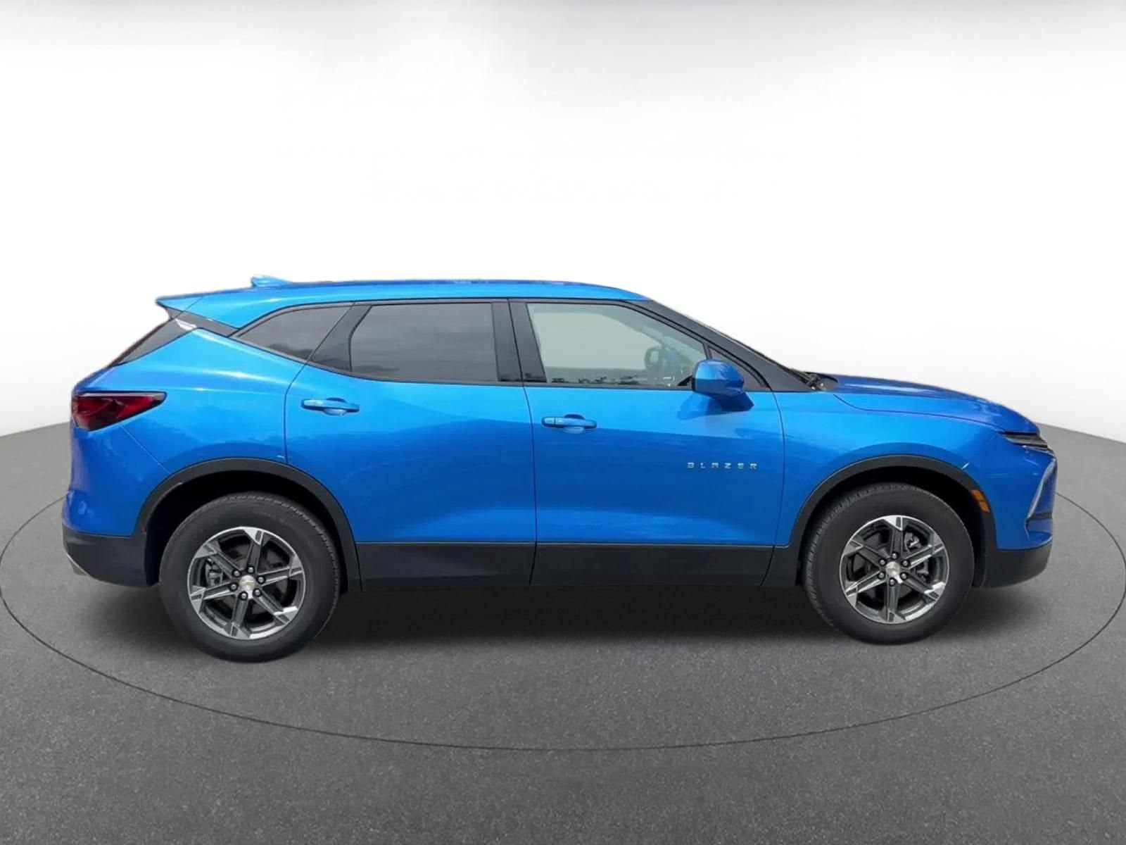 Thumbnail: 2026 Chevrolet Blazer - 15
