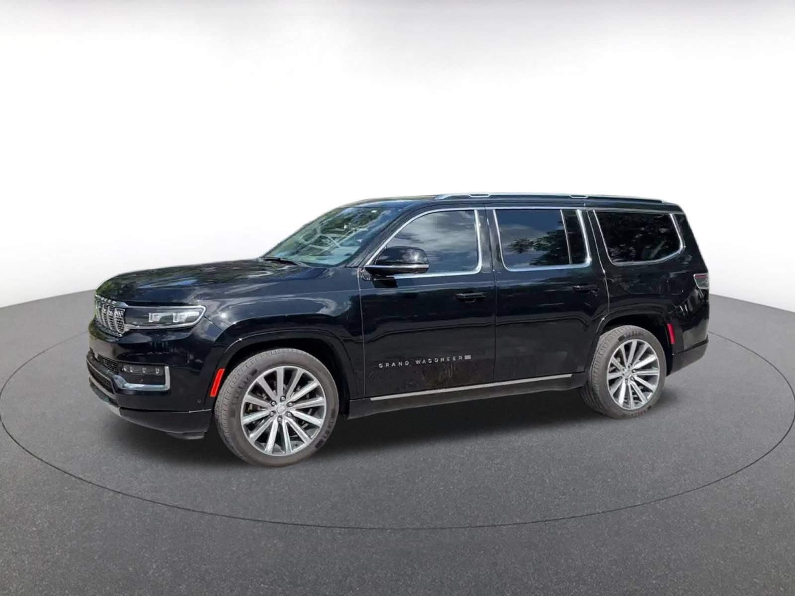 Thumbnail: 2023 Jeep Grand Wagoneer - 7