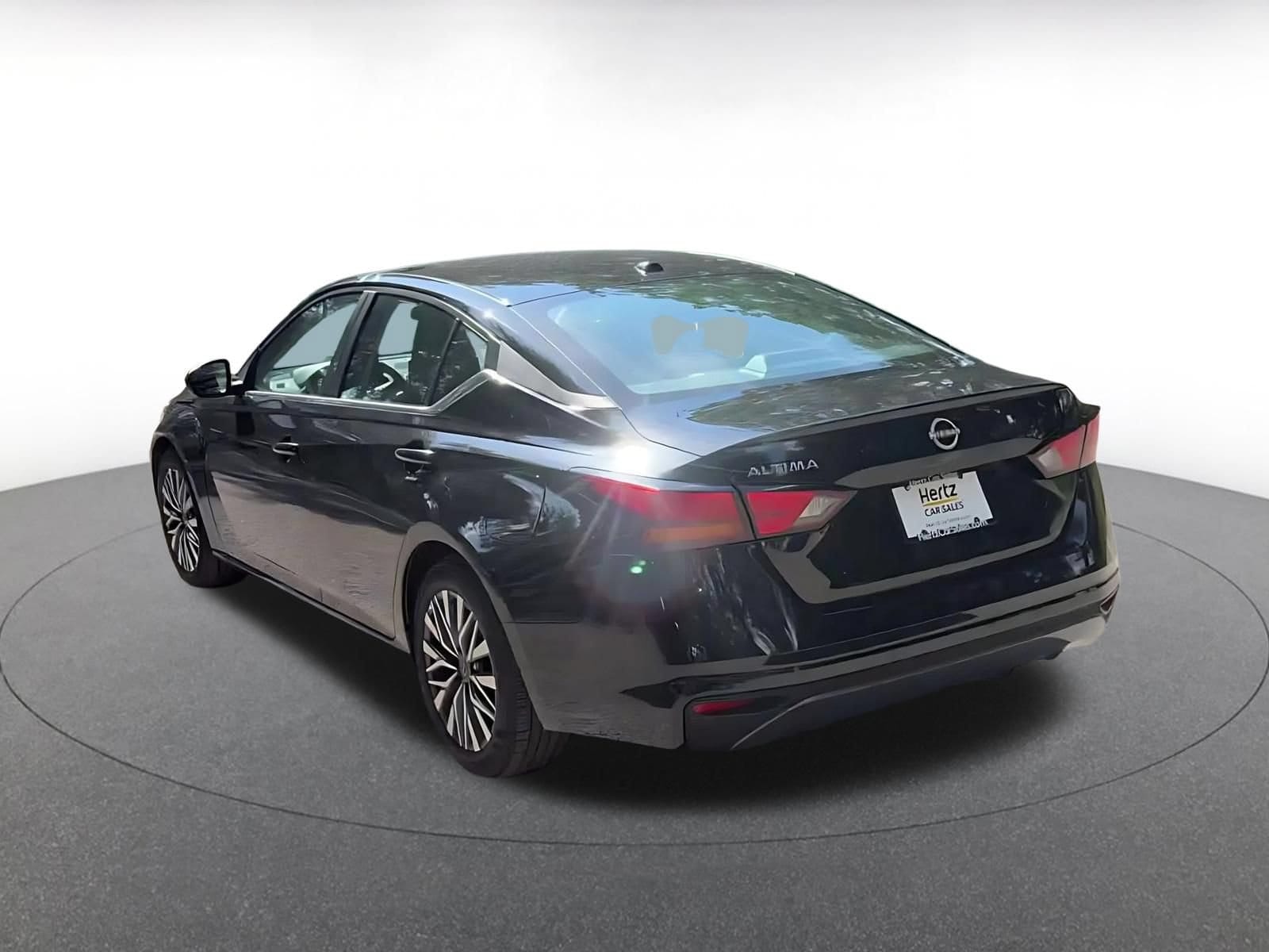 Thumbnail: 2026 Nissan Altima - 9