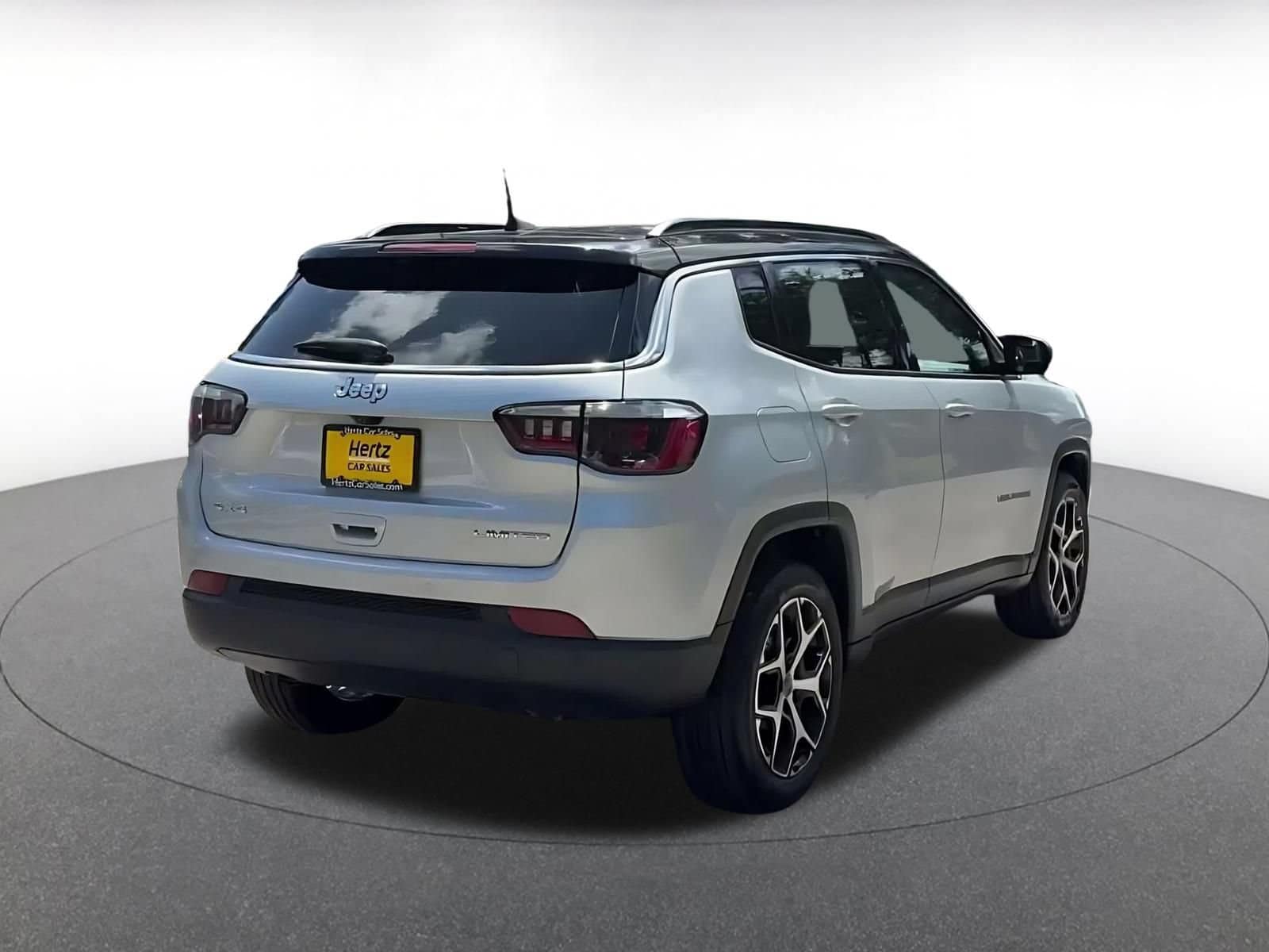 Thumbnail: 2025 Jeep Compass - 14