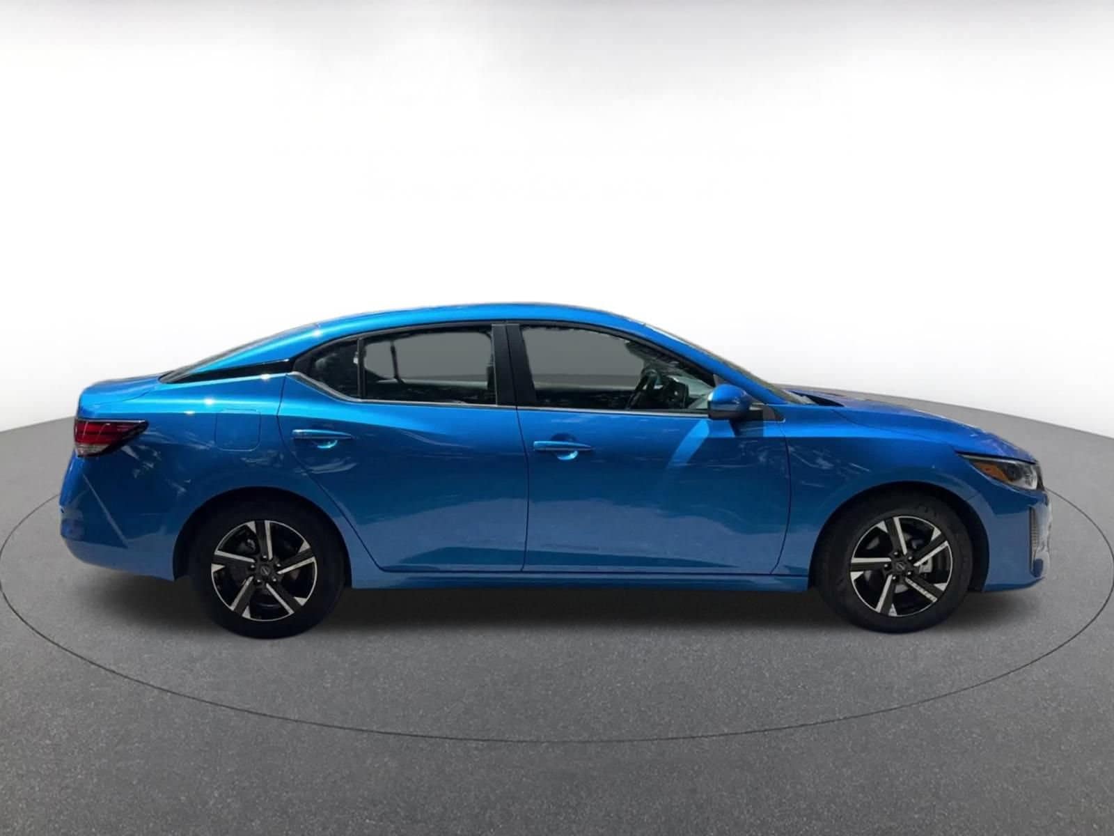 Thumbnail: 2025 Nissan Sentra - 15