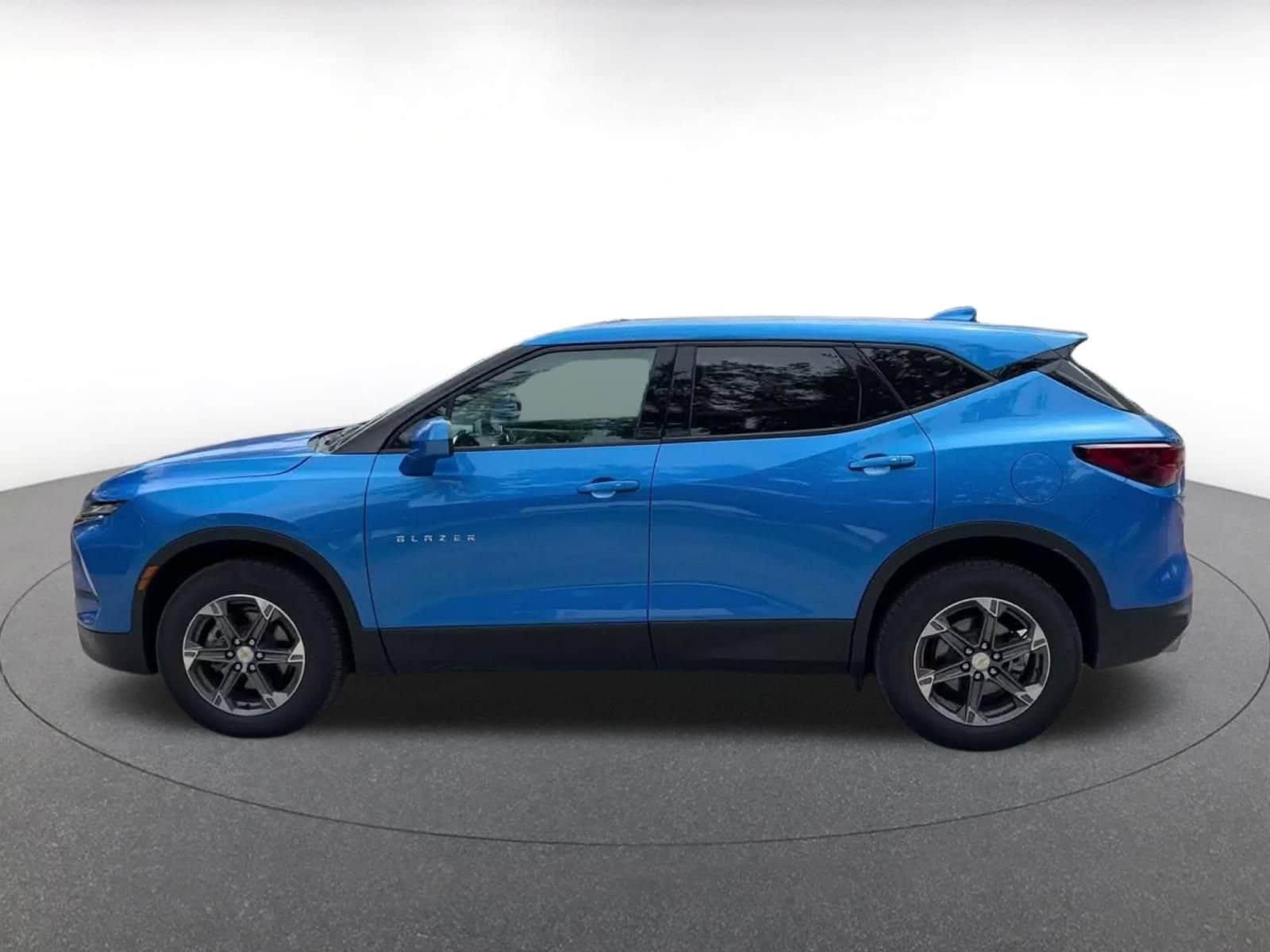 Thumbnail: 2026 Chevrolet Blazer - 8