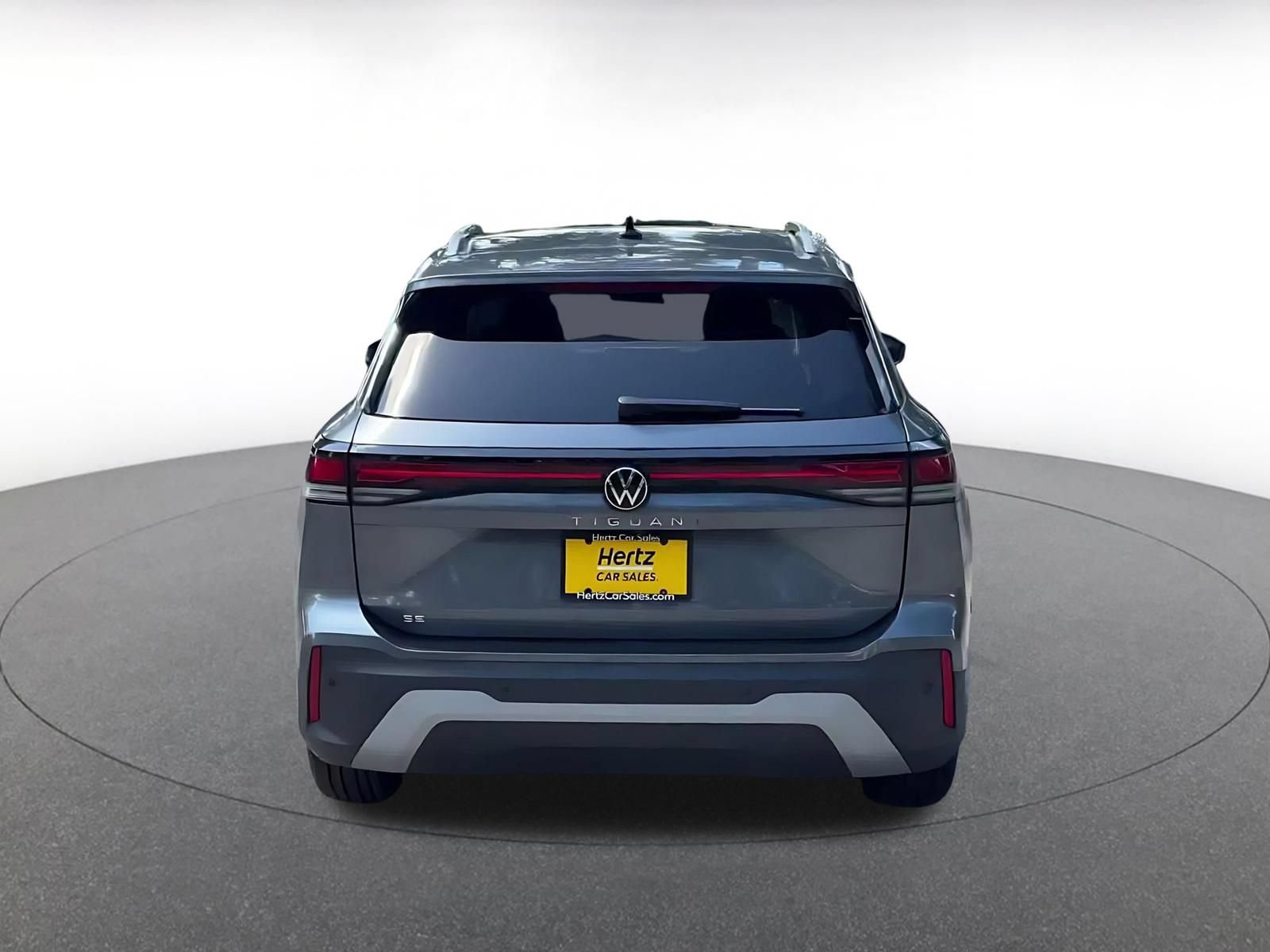 Thumbnail: 2026 Volkswagen Tiguan - 12