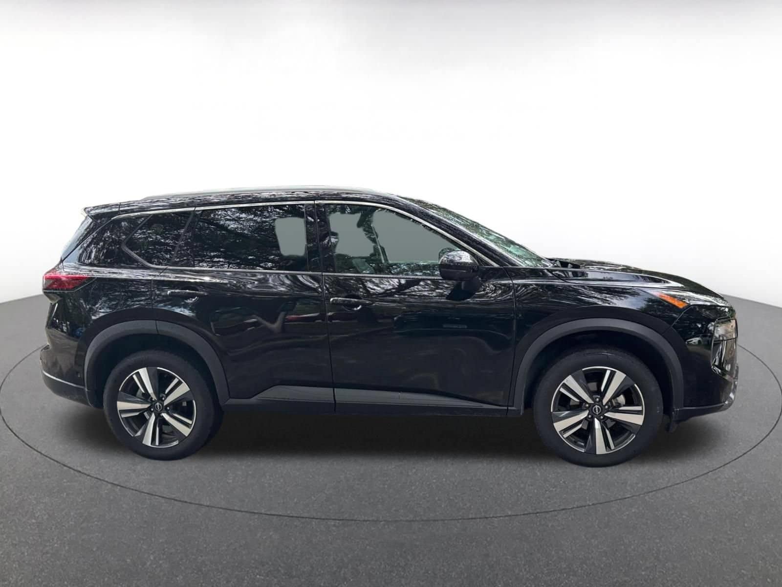 Thumbnail: 2026 Nissan Rogue - 13