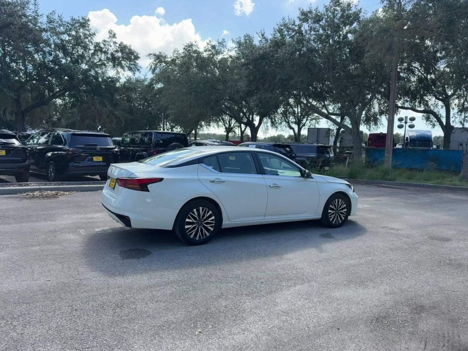 Thumbnail: 2025 Nissan Altima - 13